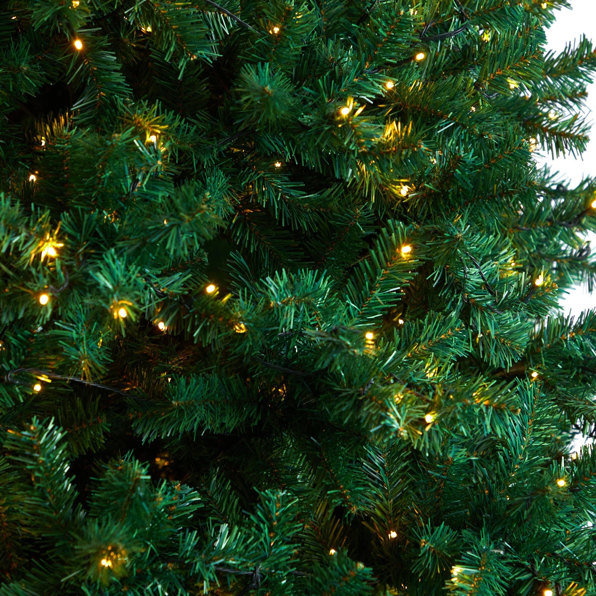 11' Northern Tip Artificial Christmas Tree with 1000 Clear LED Lights and 2720 Bendable Branches - Image 5
