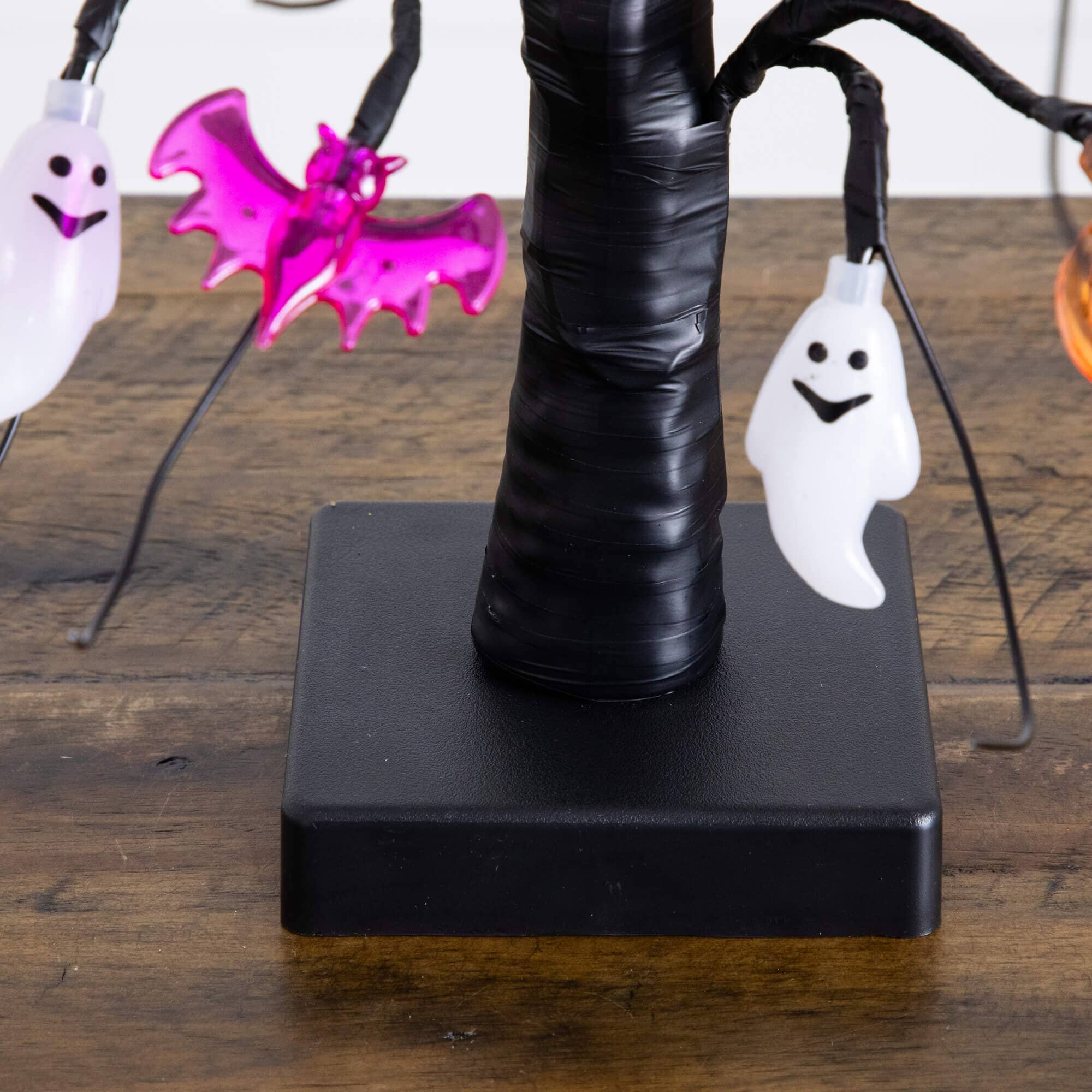 18" Pre-Lit Artificial Halloween Ghost, Bats & Pumpkins 24 LED Lighted Ornament Tree - Image 6