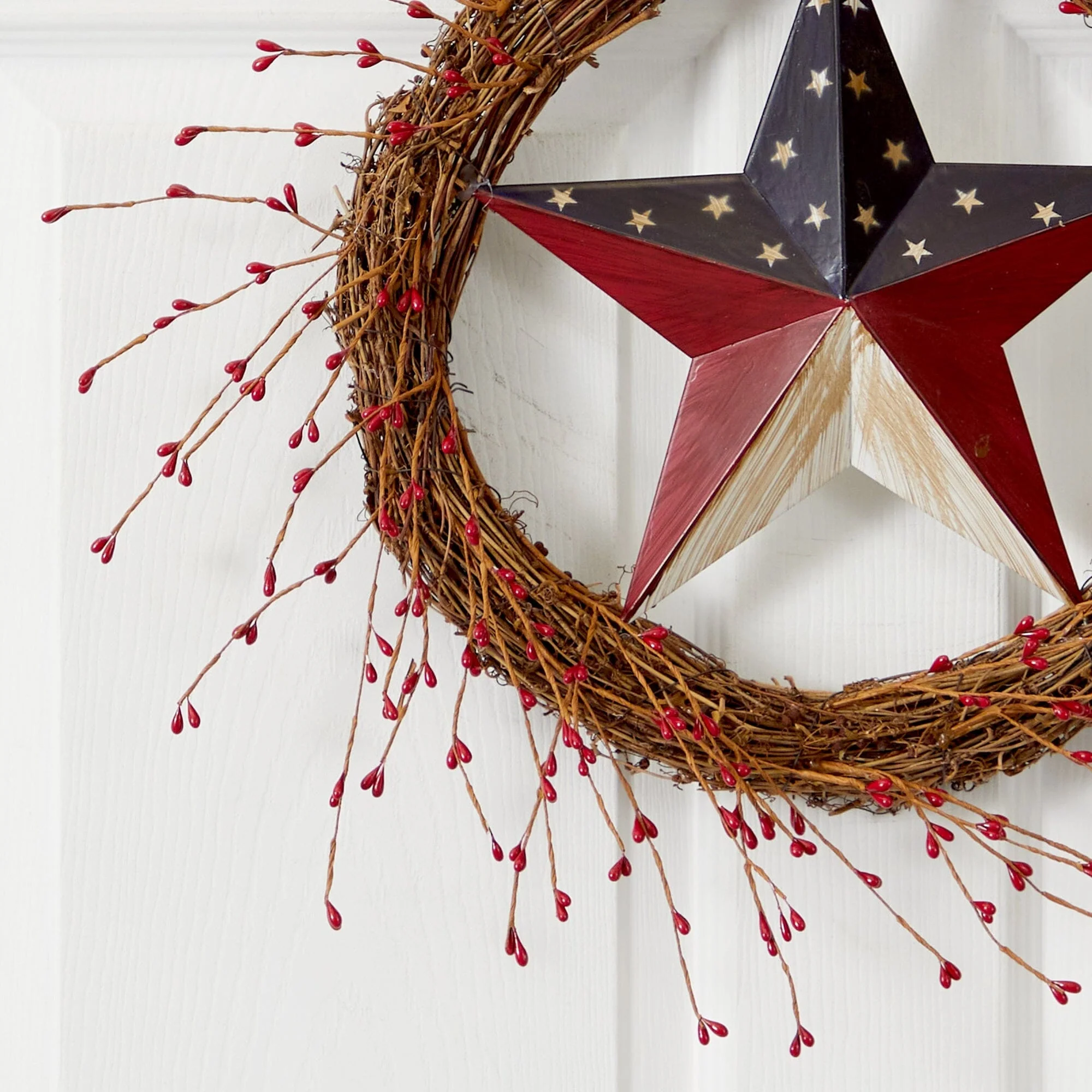 20” Americana Patriotic Star Wreath Red White and Blue - Image 2