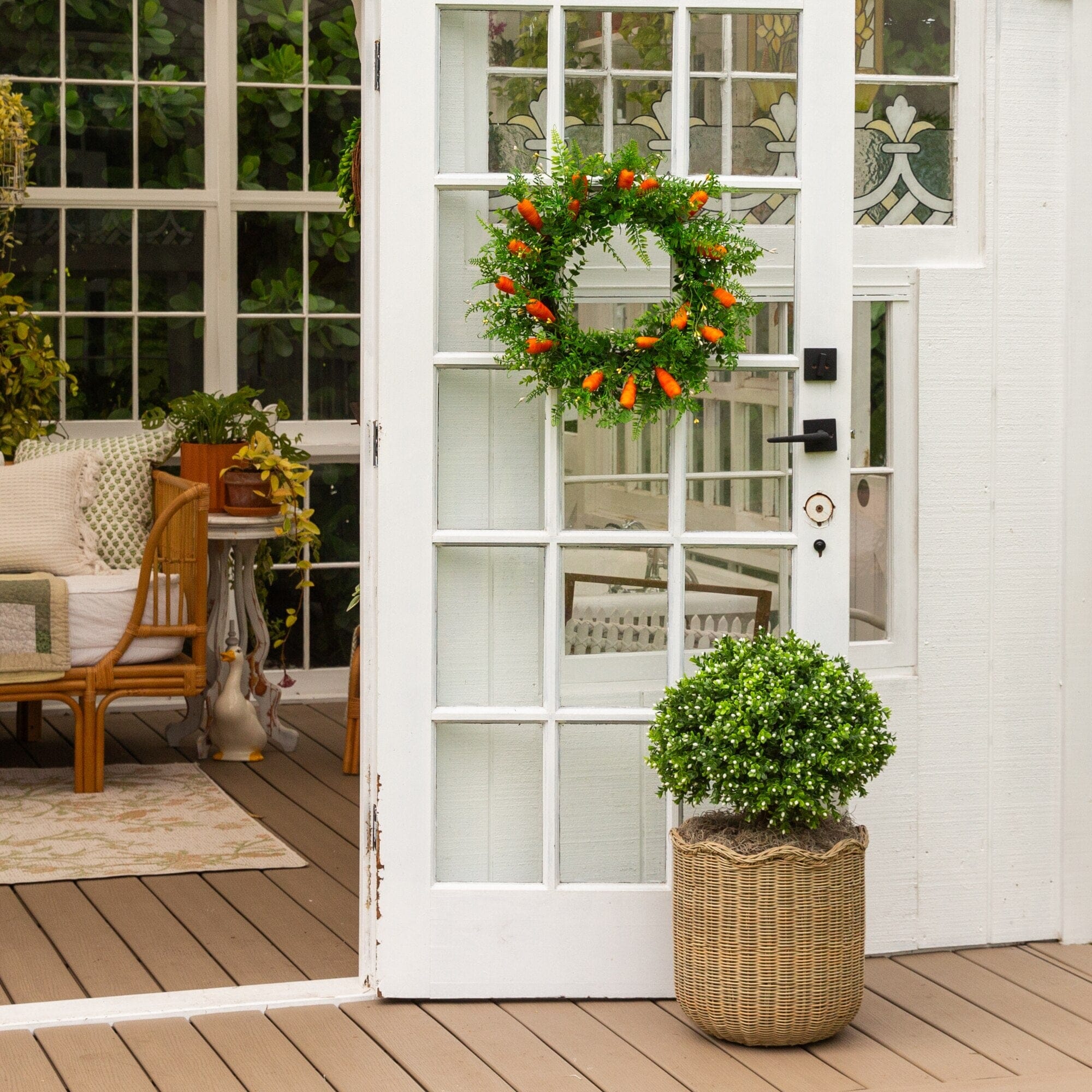 23" UV Resistant Artificial Flowering Boxwood Topiary with Integrated Ground Stake (Indoor/Outdoor) - Image 4