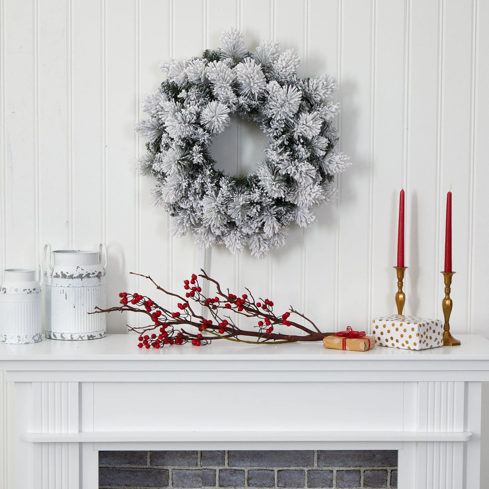 24” Flocked Artificial Christmas Wreath with 30 Warm White LED Lights and 135 Bendable Branches - Image 5