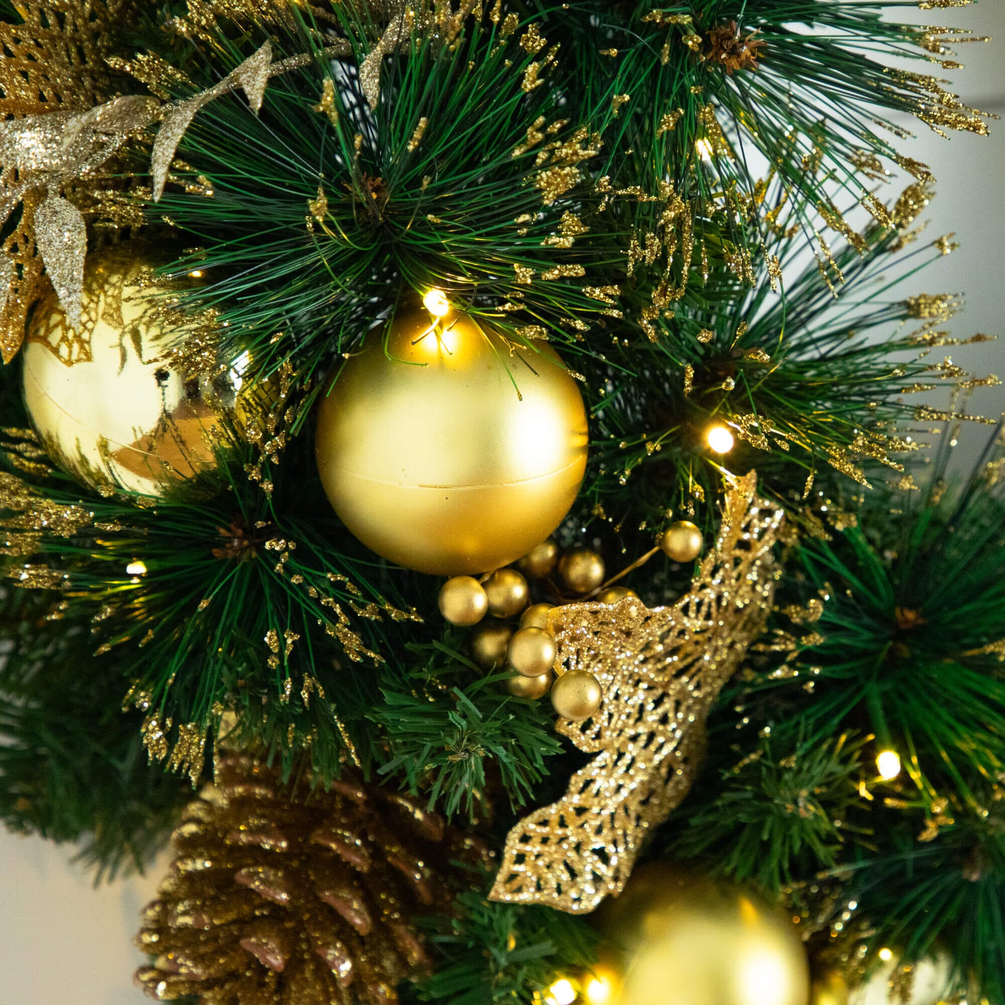 24" Pre-Lit Artificial Golden Frosted Christmas Wreath with 50 Warm White LED Lights Pinecones, Berries and Ornaments - Image 2