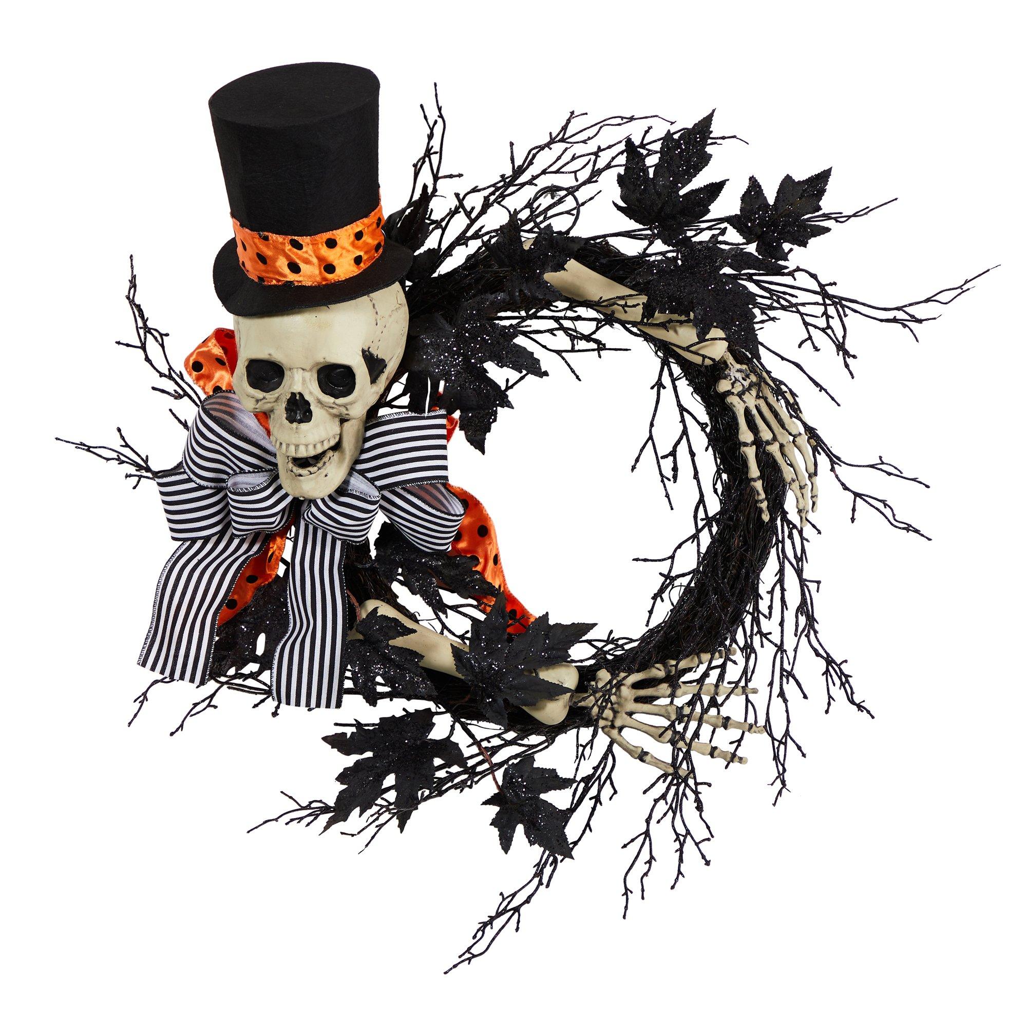 26" Halloween Dapper Skeleton Wreath - Image 5