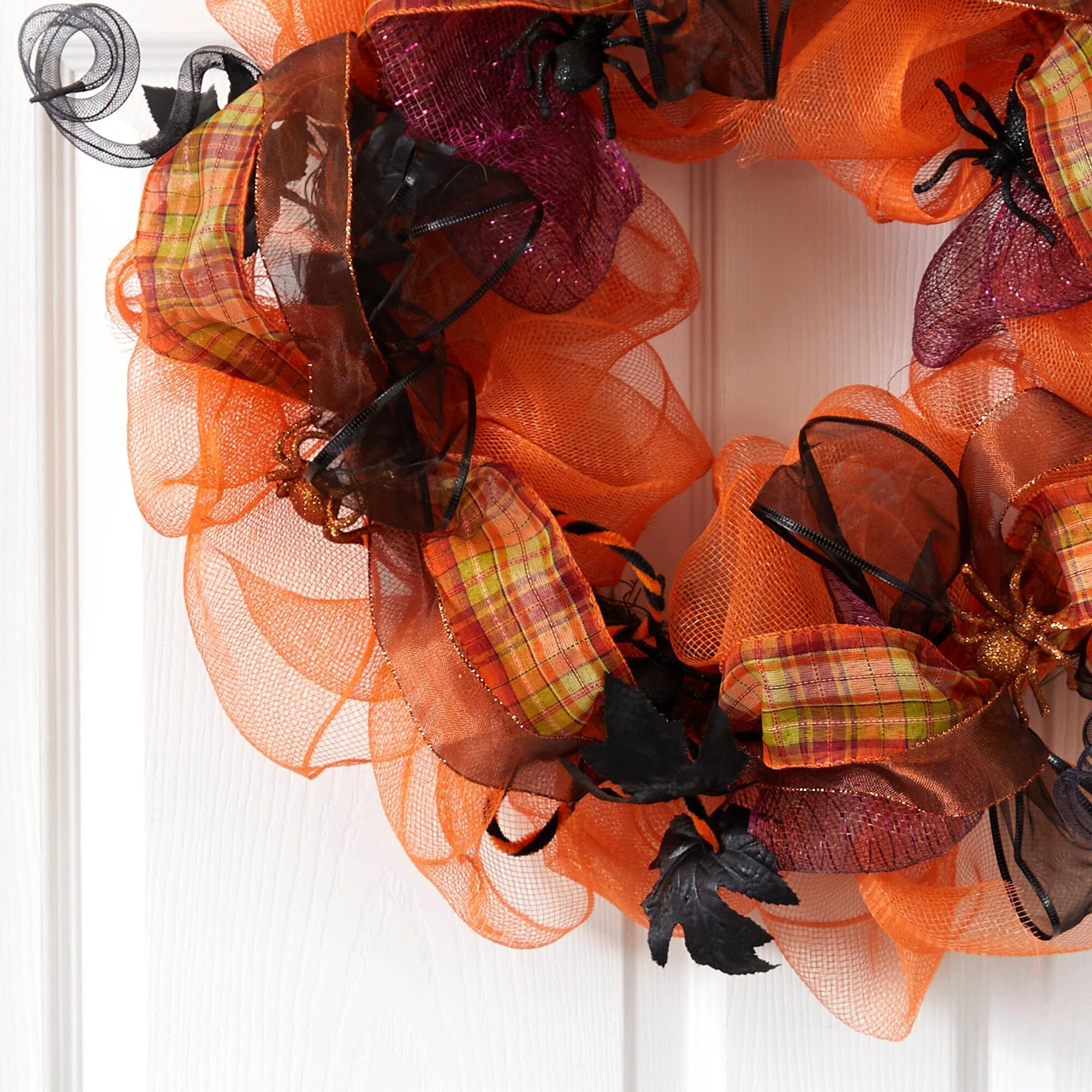 26" Halloween Spider Mesh Wreath - Image 2