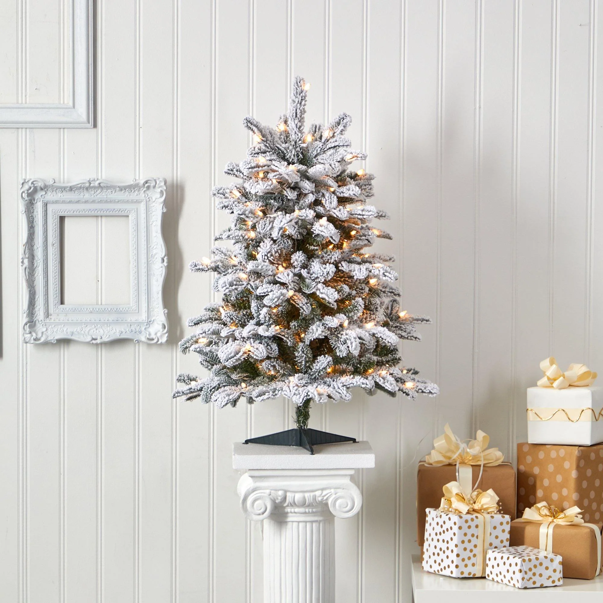 3’ Flocked North Carolina Fir Artificial Christmas Tree with 150 Warm White Lights and 545 Bendable Branche - Image 5