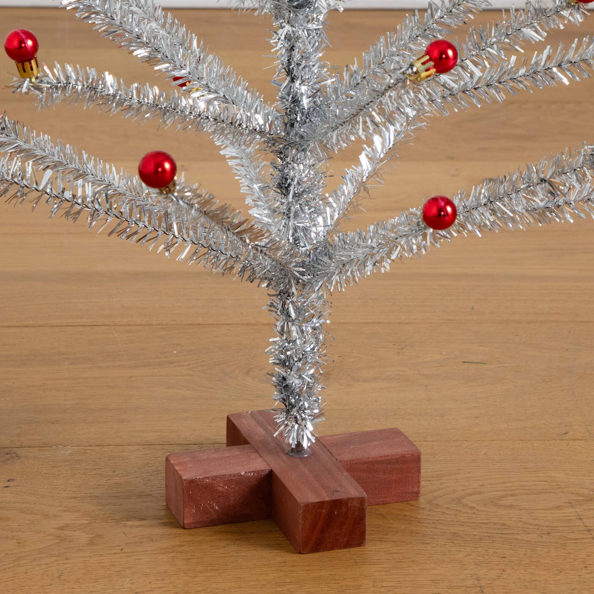 3' Artificial Retro Silver Tinsel  Christmas Tree with 45 Red Mini Ornament Balls and Wooden Base - Image 3