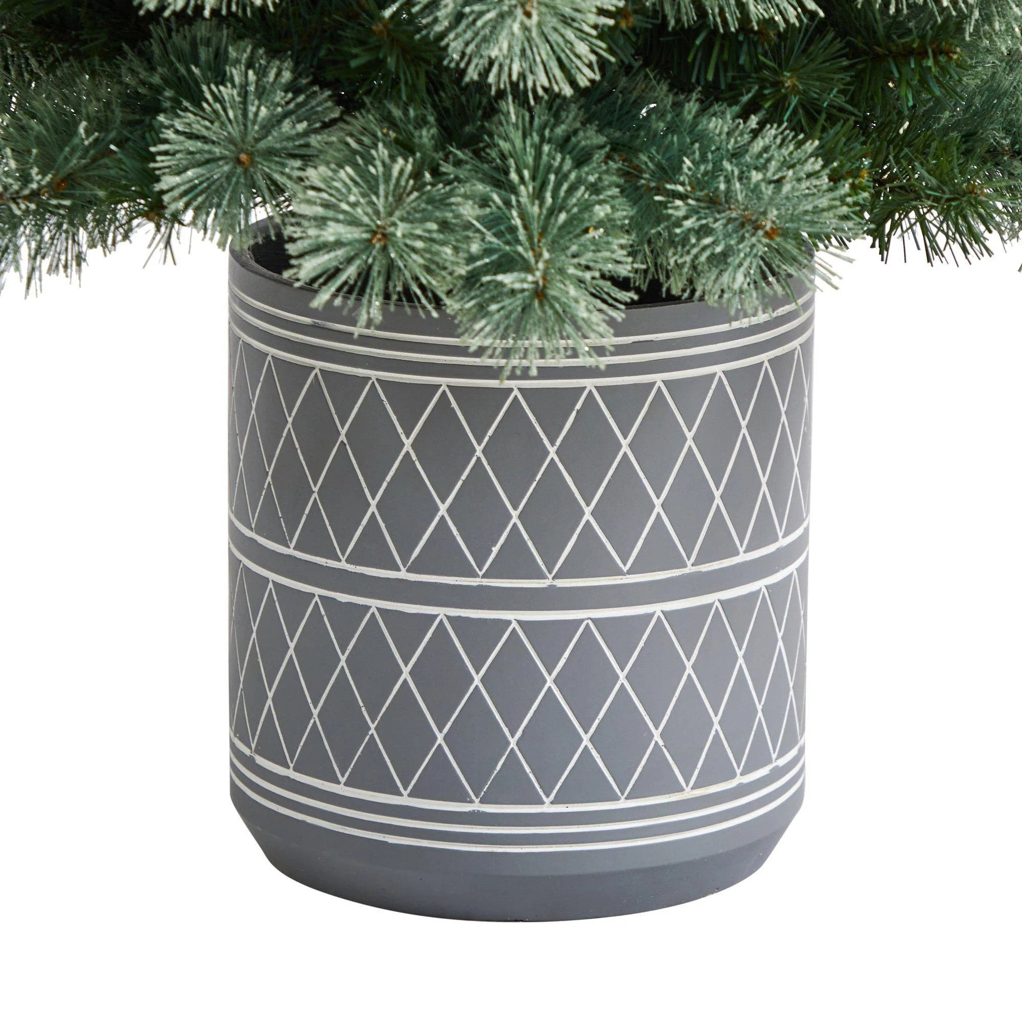 4.5’ Nova Scotia Artificial Christmas Tree in Engraved Geometric Stone Planter - Image 6