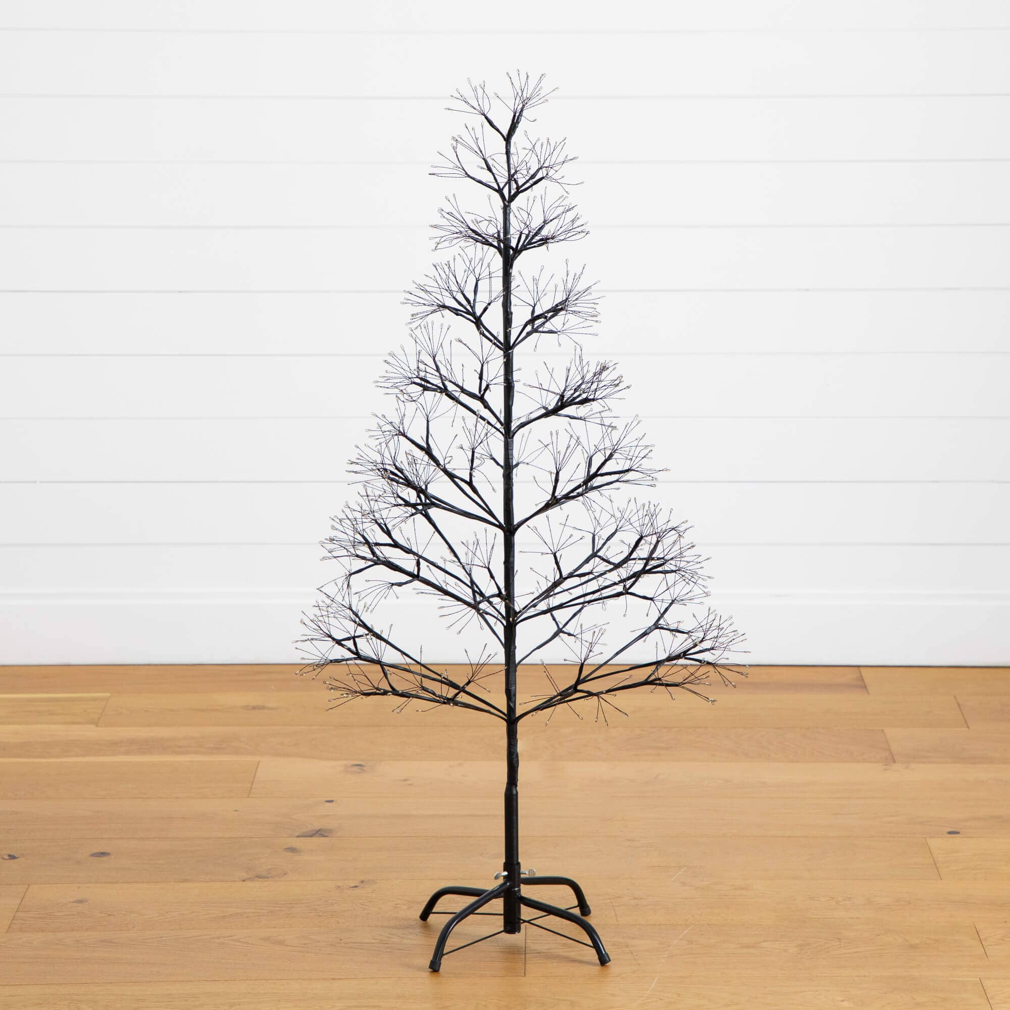 4' Pre-Lit Artificial Halloween Black Starburst Tree with 800 Fairy Warm White LED Lights - Image 5