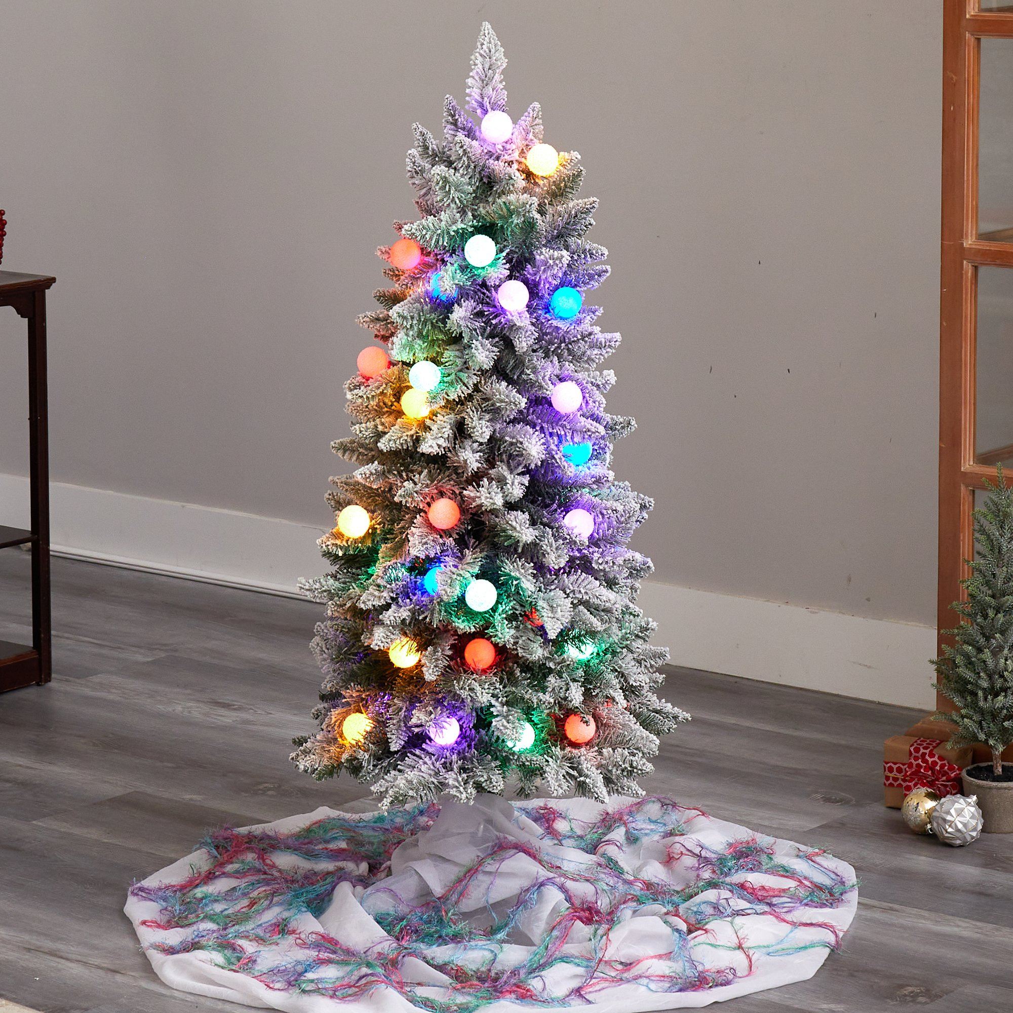4' Flocked British Columbia Mountain Fir Artificial Christmas Tree with 40 Multi Color Globe Bulbs and 247 Branches - Image 7