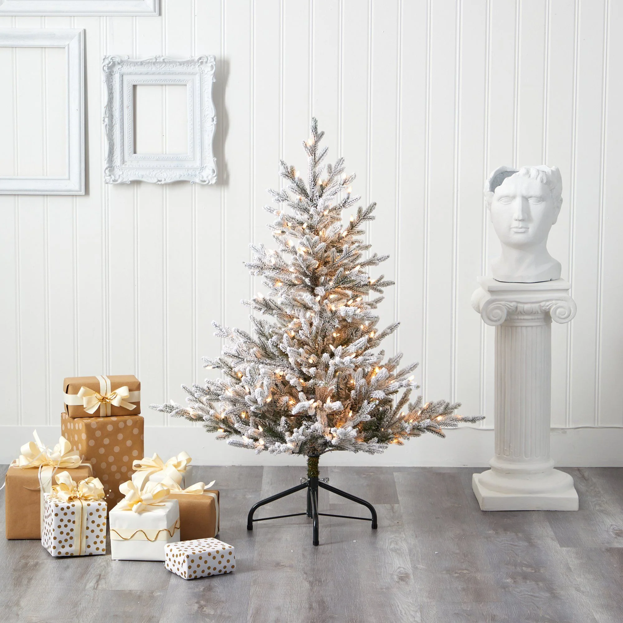 4’ Flocked Fraser Fir Artificial Christmas Tree with 300 Warm White Lights and 967 Bendable Branches - Image 5