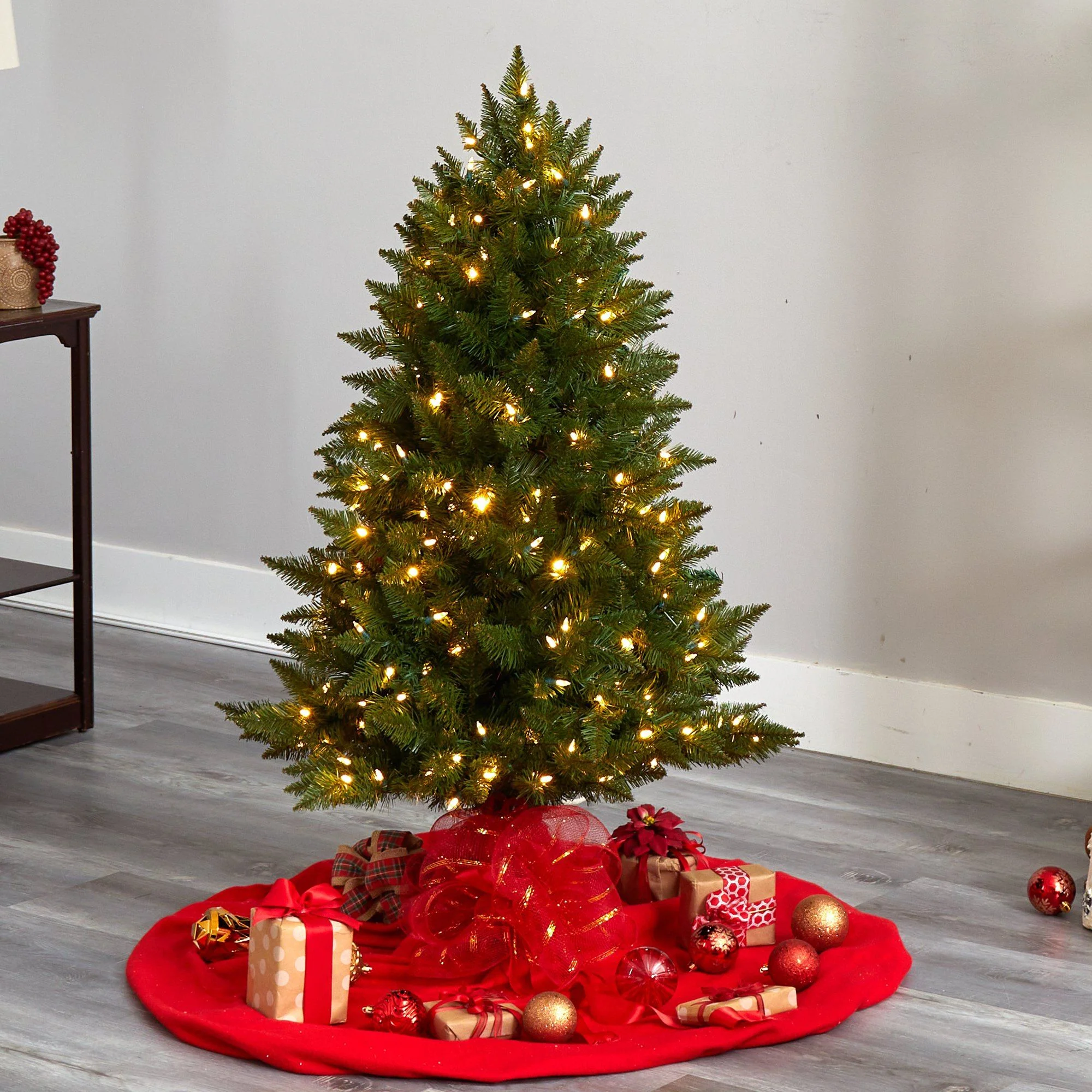 4’ Vermont Spruce Artificial Christmas Tree - Image 7