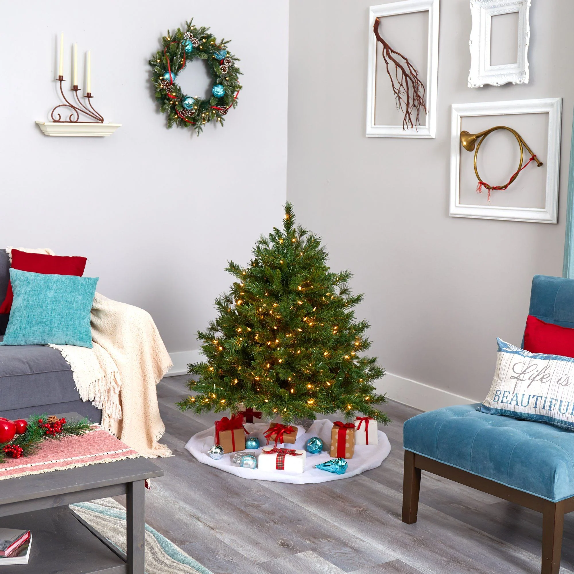 4’ Wyoming Mixed Pine Artificial Christmas Tree with 250 Clear Lights and 462 Bendable Branches - Image 7