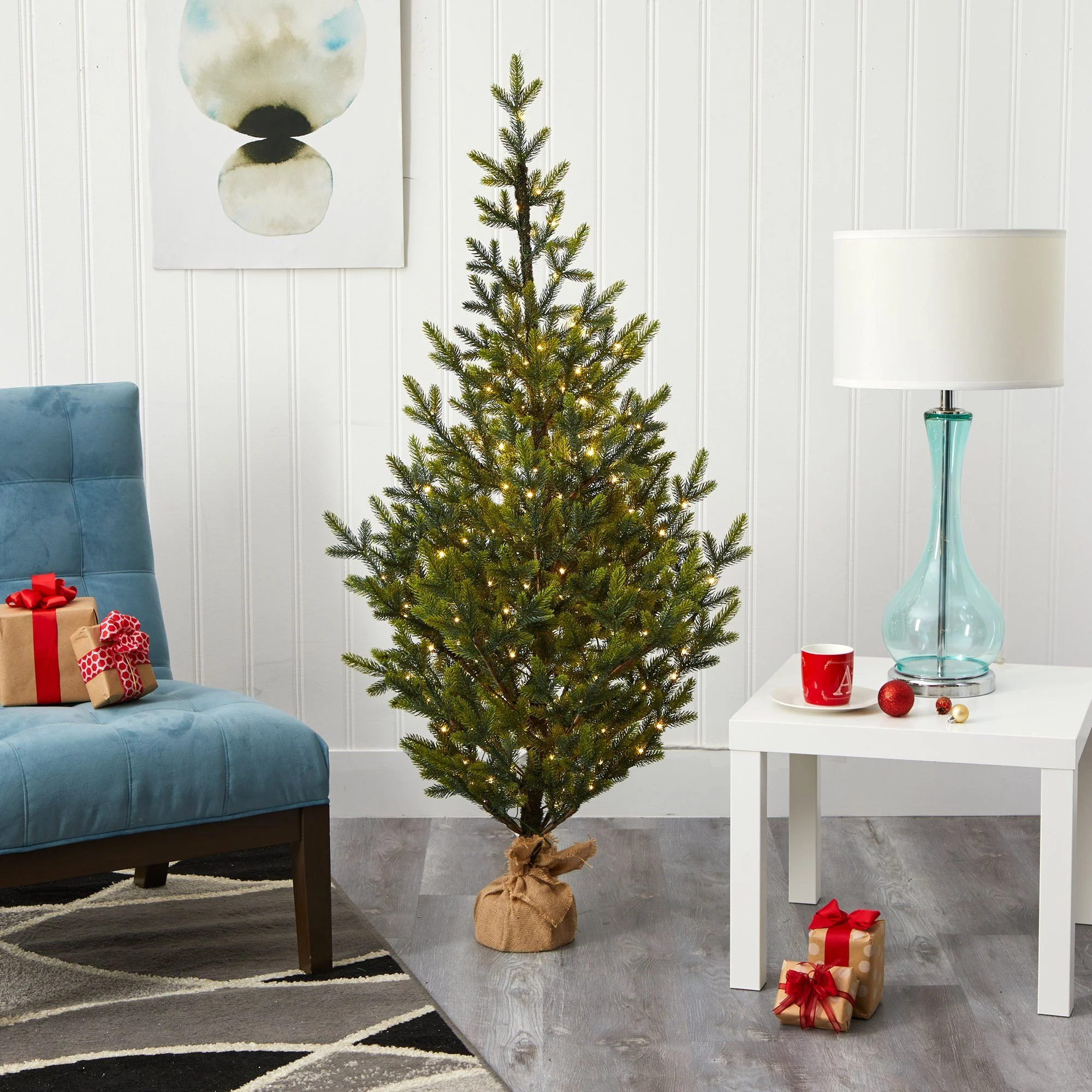 5’ Fraser Fir “Natural Look” Artificial Christmas Tree with 200 Clear LED Lights, a Burlap Base and 853 Bendable Branches - Image 7