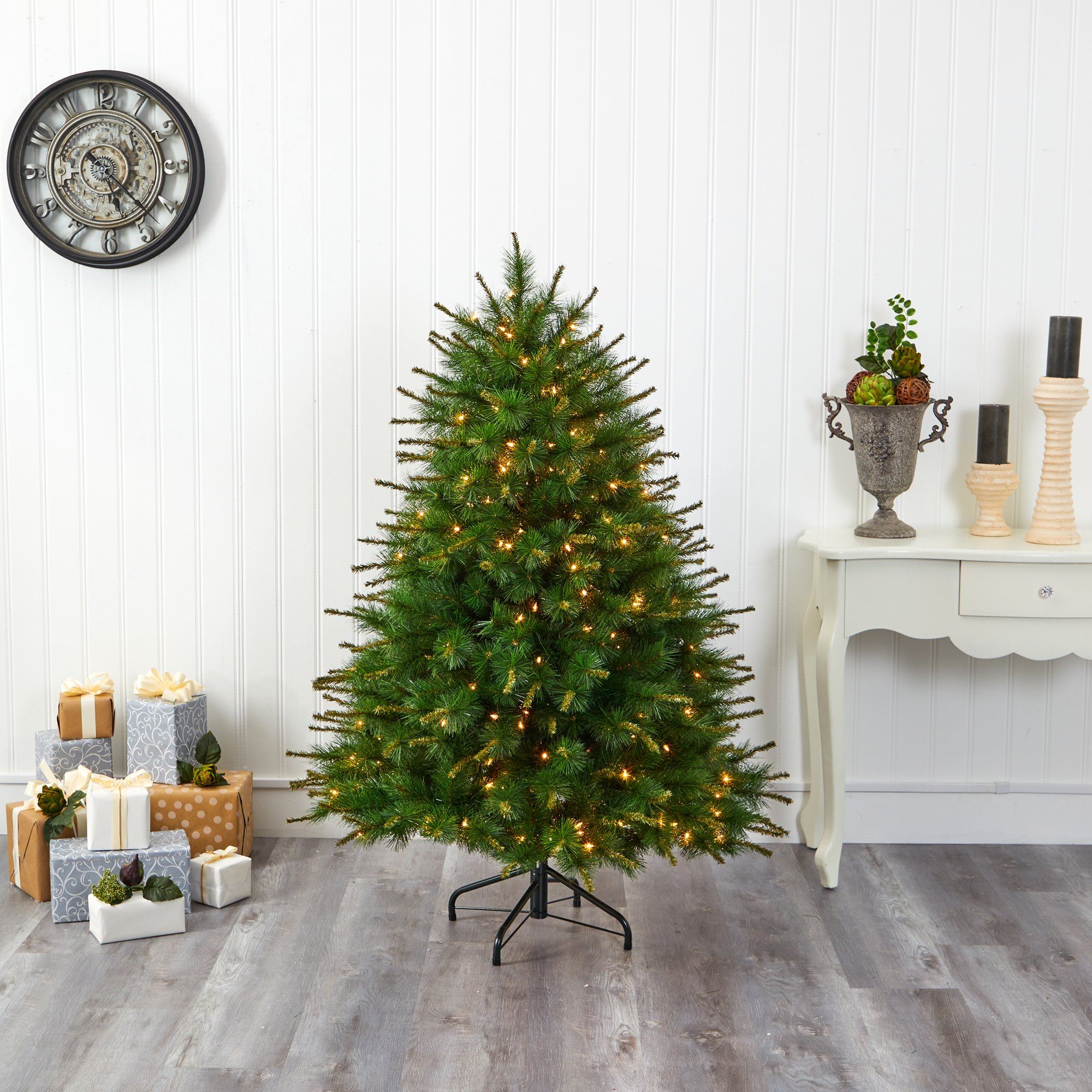 5’ New England Pine Artificial Christmas Tree with 200 Clear Lights and 492 Bendable Branches - Image 5