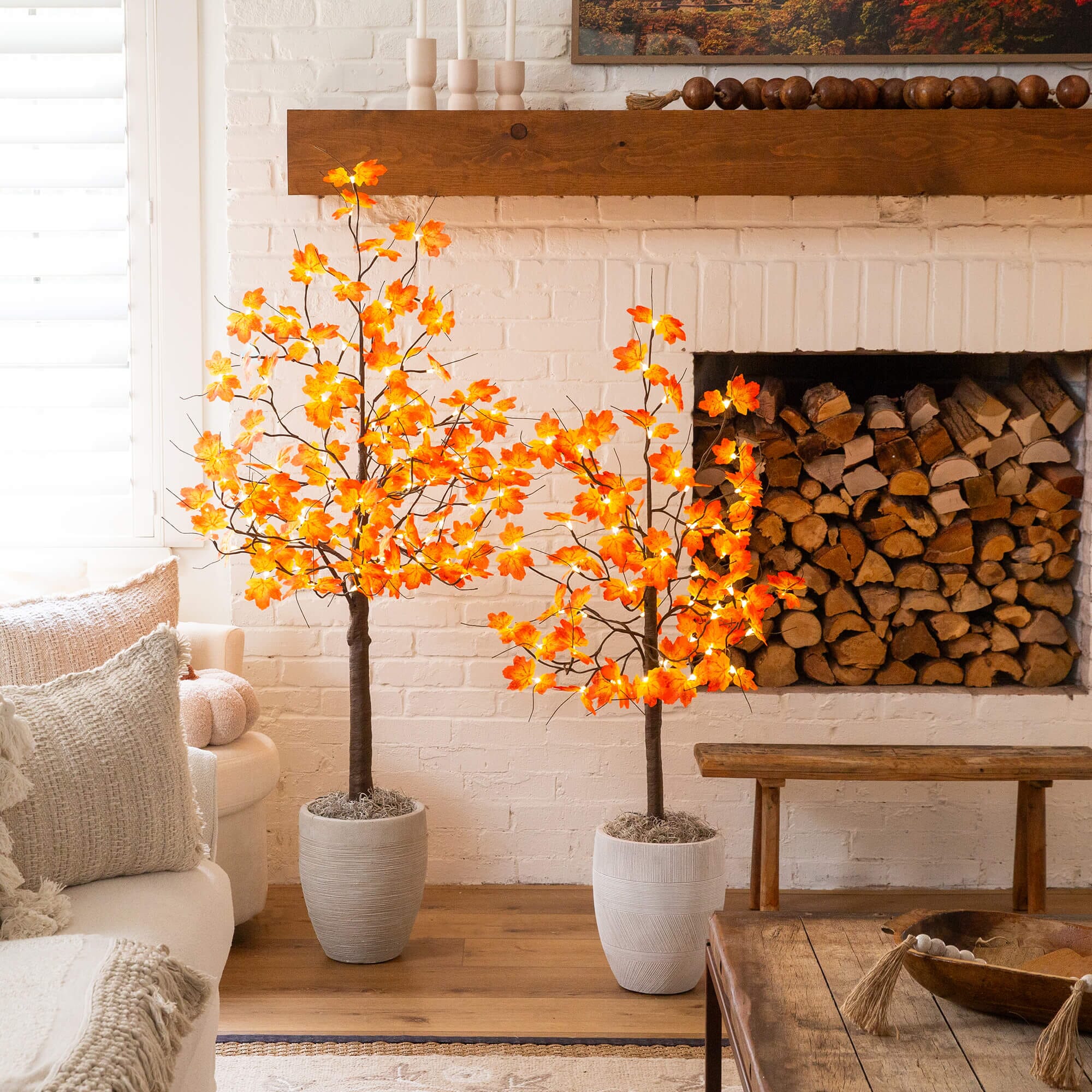 5' Pre-Lit Minimalist Autumn Maple Artificial Fall Tree with 96 LED Warm White & Orange Pumpkin Shaped Lights - Image 6