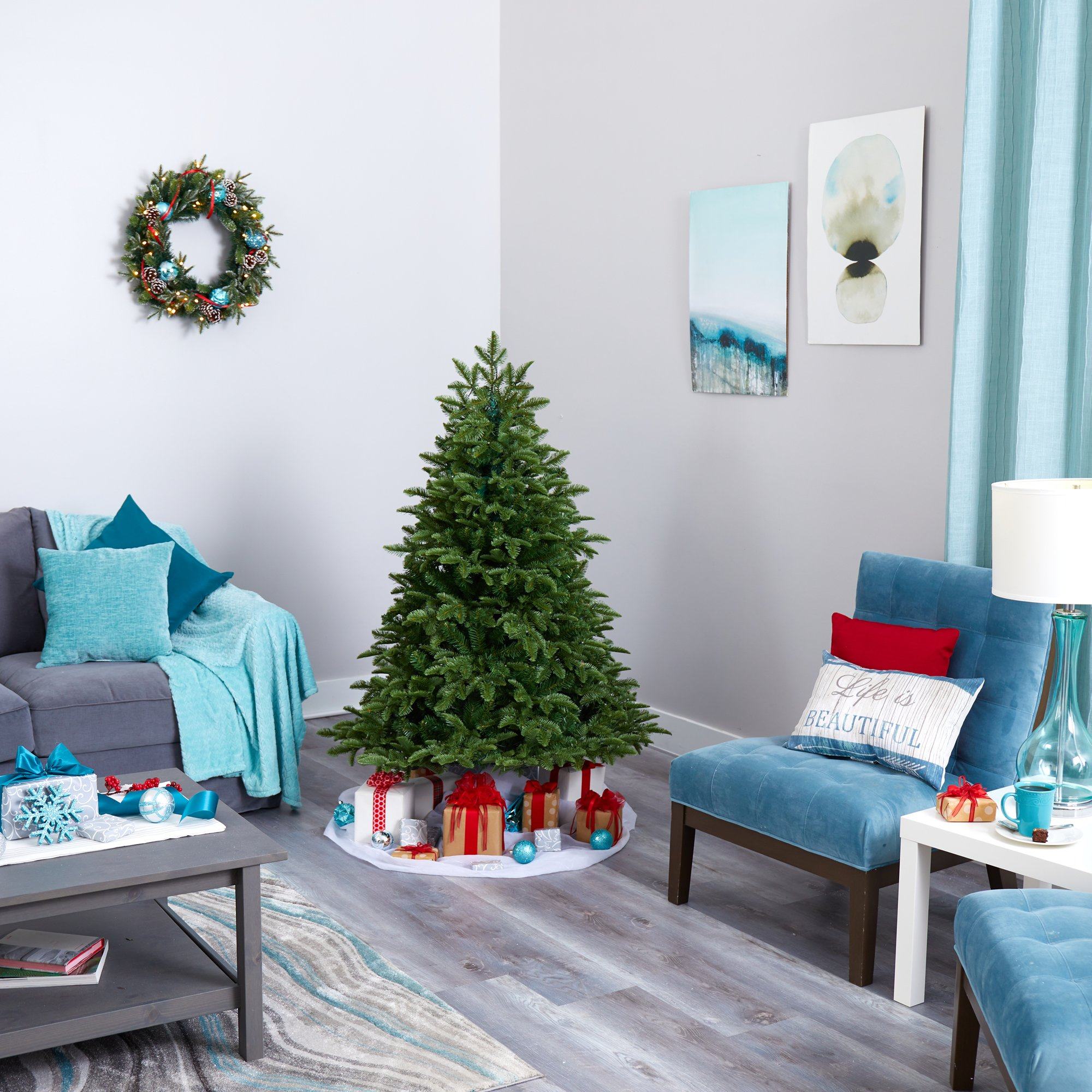 5’ Wyoming Fir Artificial Christmas Tree with 250 Clear LED Lights and 630 Bendable Branches - Image 5
