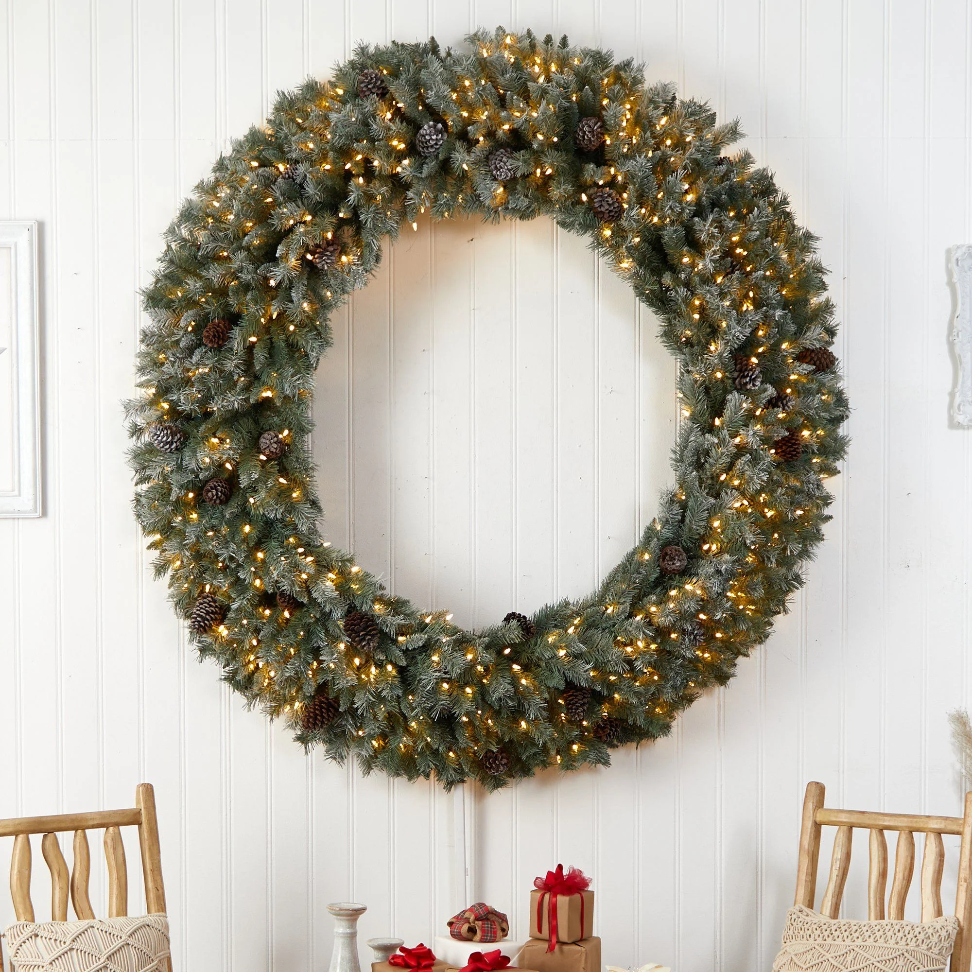 6’ Giant Flocked Christmas Wreath with Pinecones, 600 Clear LED Lights and 1000 Bendable Branches - Image 4