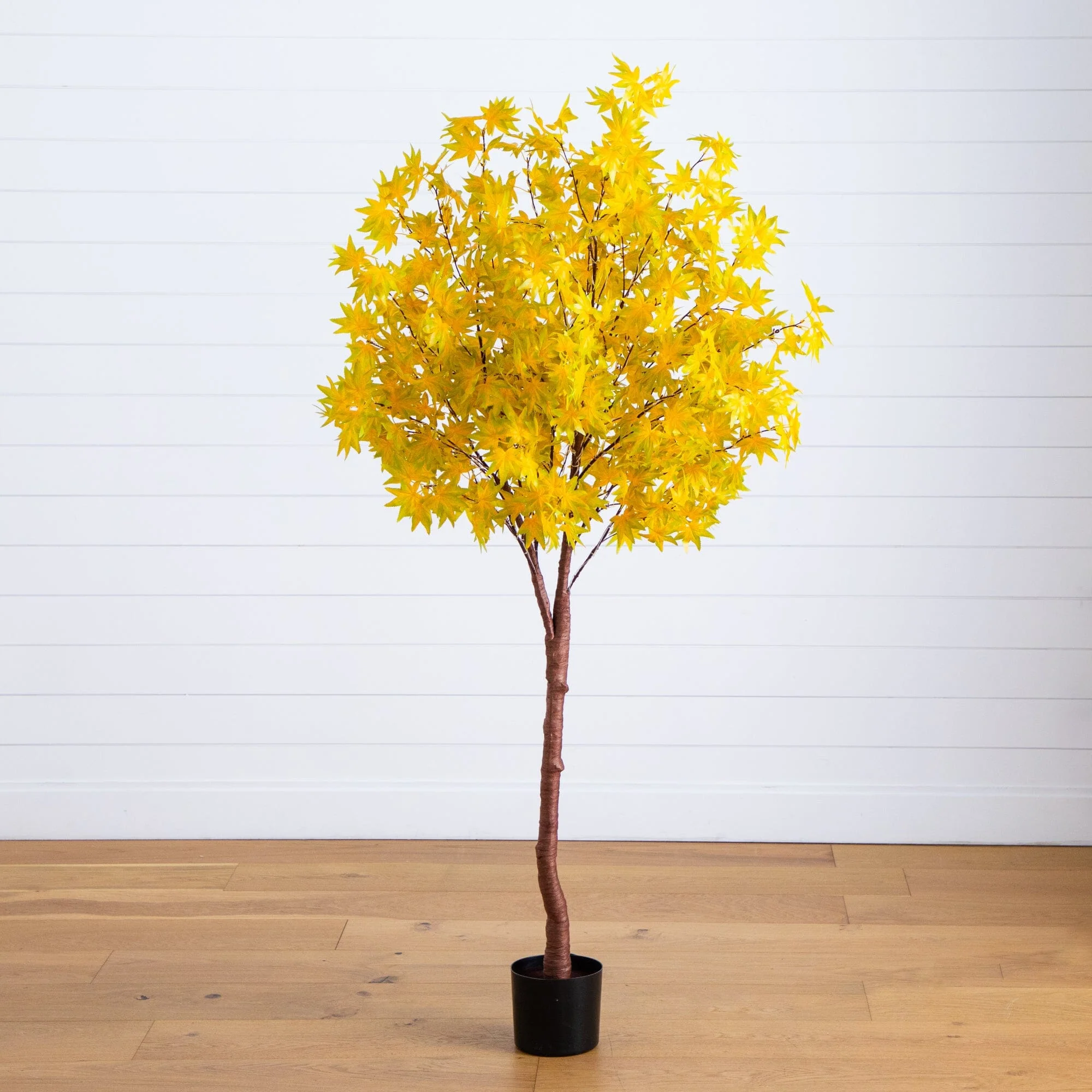 6' Pre-Lit Yellow Autumn Maple Artifical Fall Tree with 350 Warm White LED Lights - Image 6