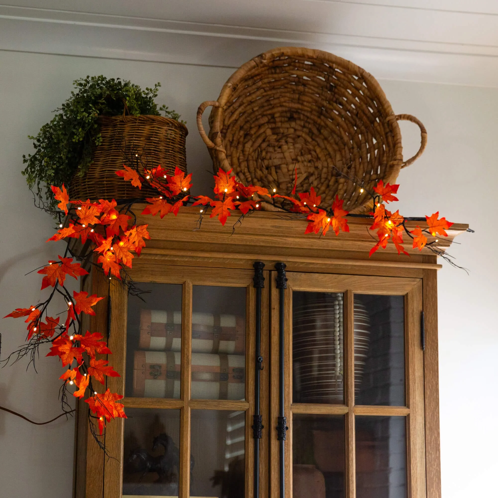 6' Pre-Lit Autumn Maple Artificial Fall Garland with 54 Warm White LED Lights - Image 3