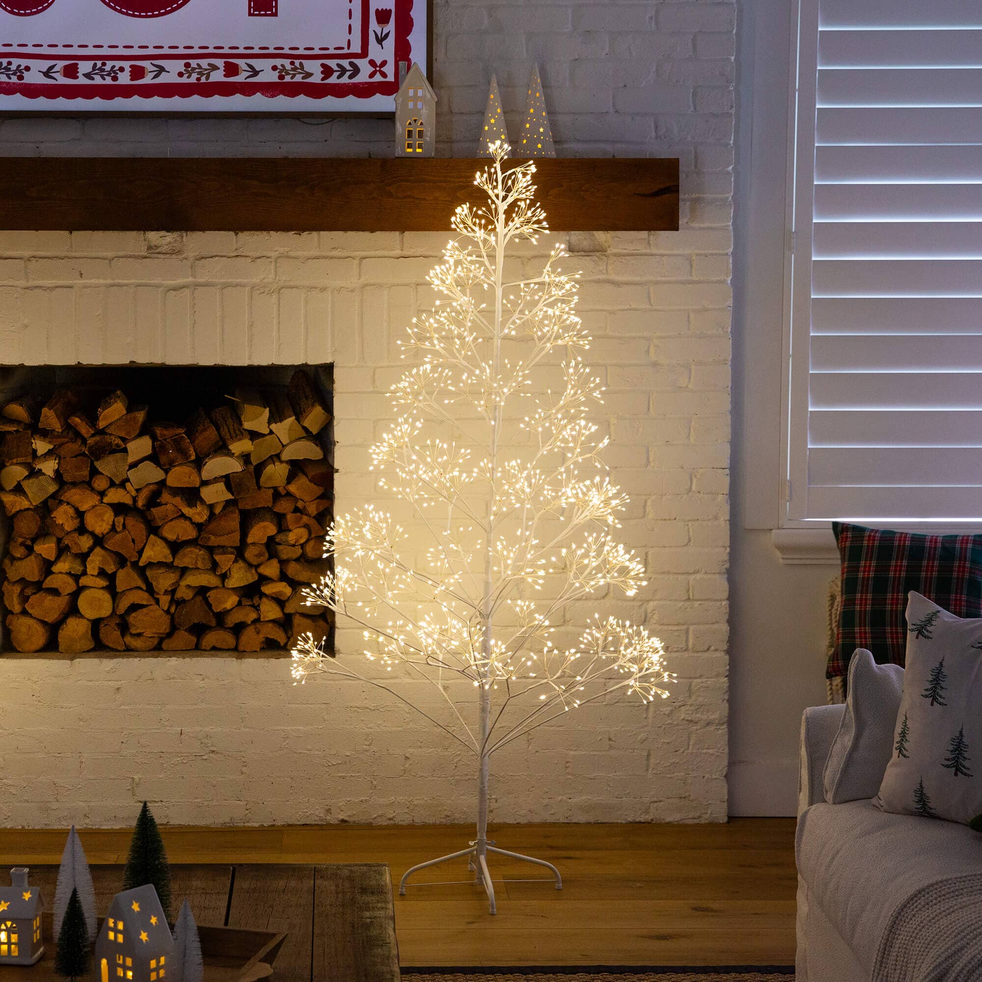 6' Pre-Lit Artificial White Starburst Tree with 1680 Fairy Warm White LED Lights - Image 3
