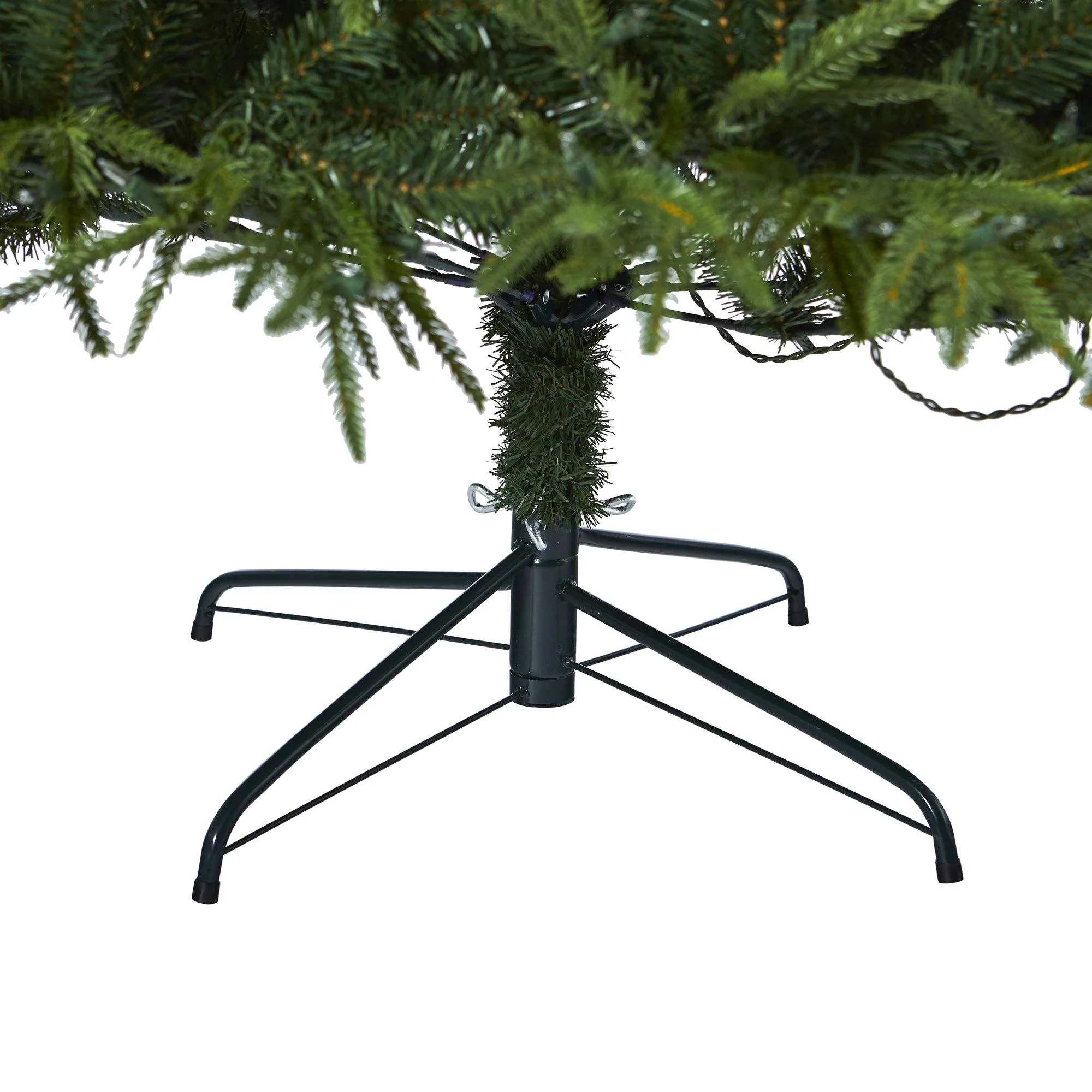 7.5’ Colorado Mountain Fir “Natural Look” Artificial Christmas Tree with 600 Clear LED Lights and 3048 Bendable Branches - Image 6