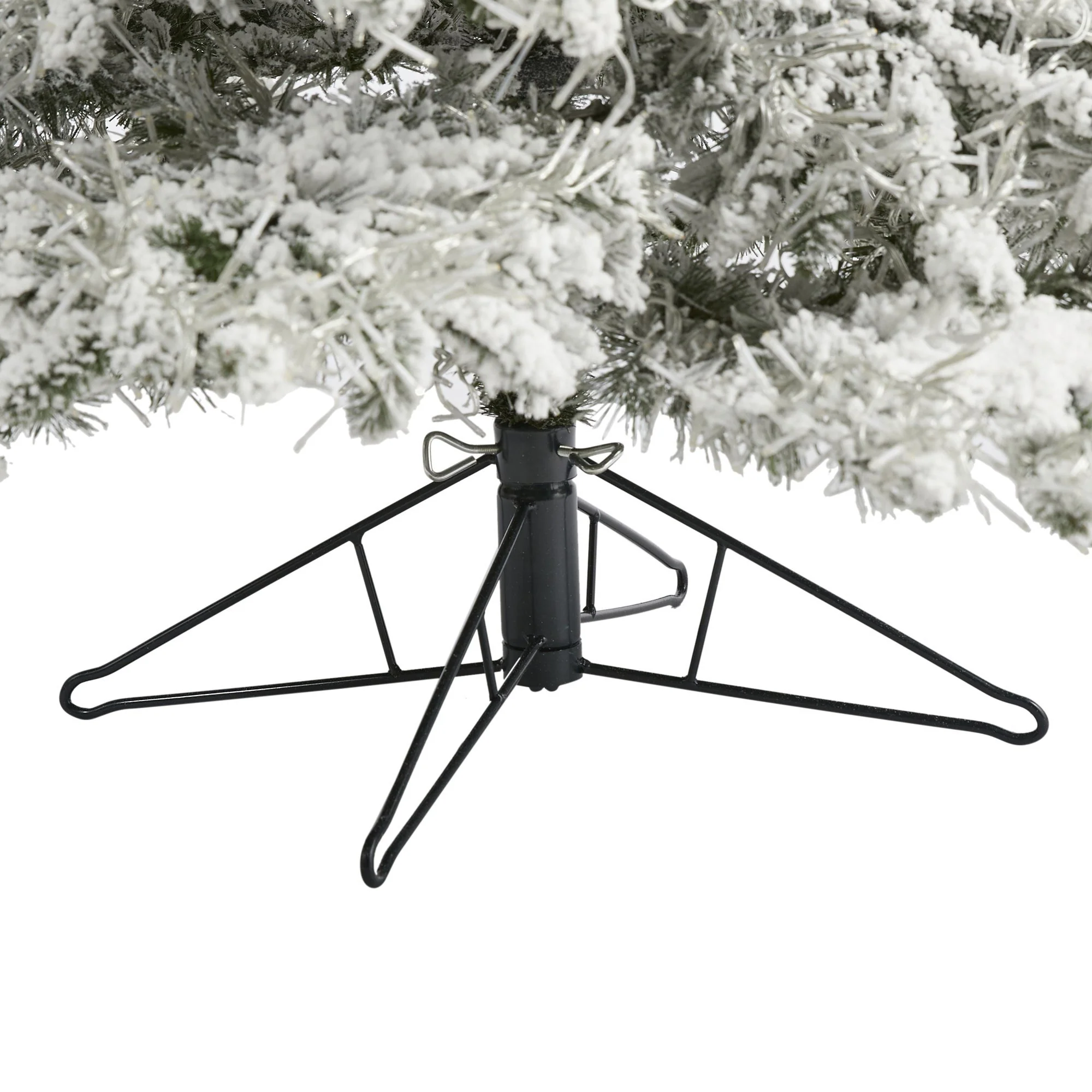 7.5' Flocked Grand Northern Rocky Fir Artificial Christmas Tree with 6672 Warm Cluster (Multifunction) LED Lights and 1071 Bendable Branches - Image 4