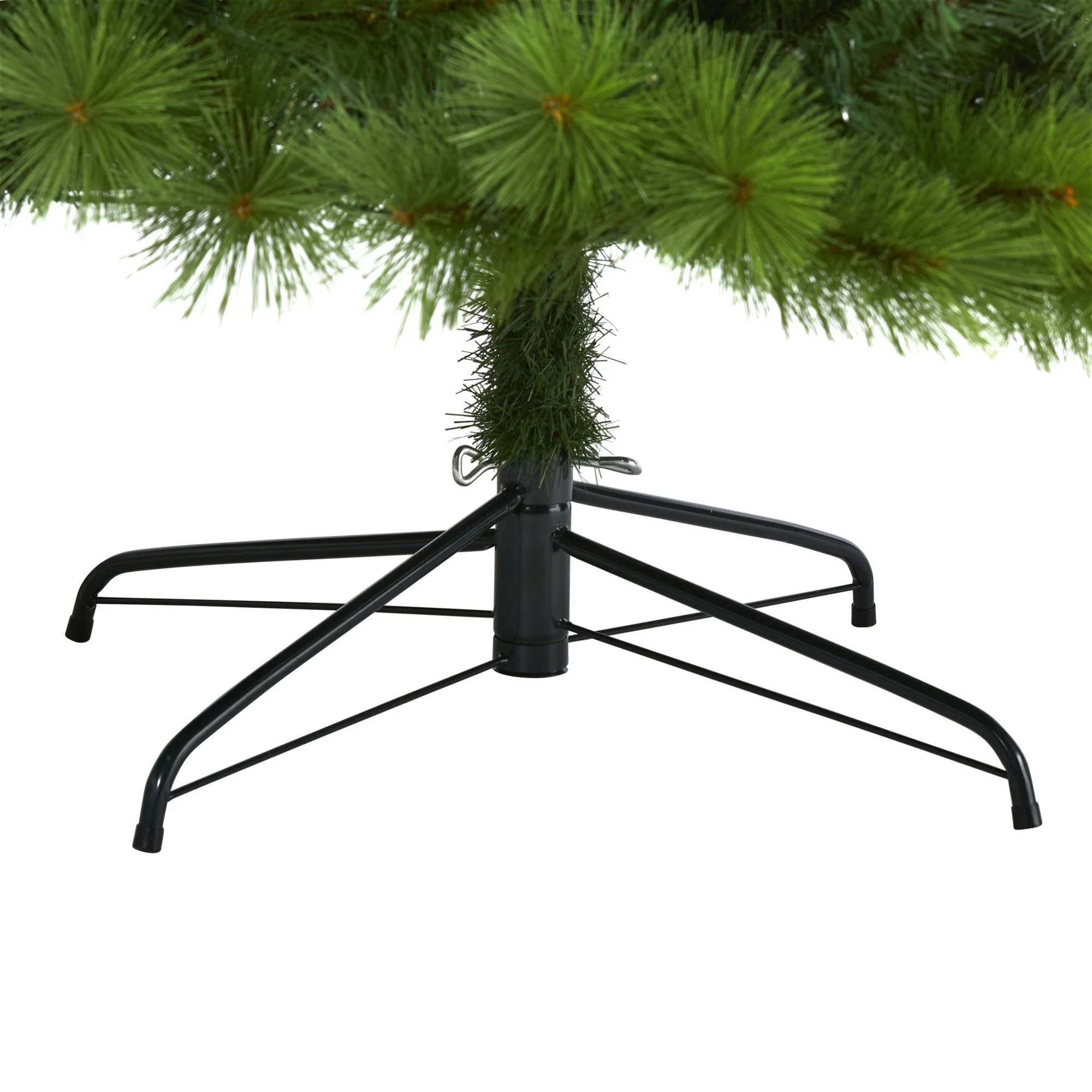 7.5’ Green Scotch Pine Artificial Christmas Tree with 550 Clear LED Lights - Image 4