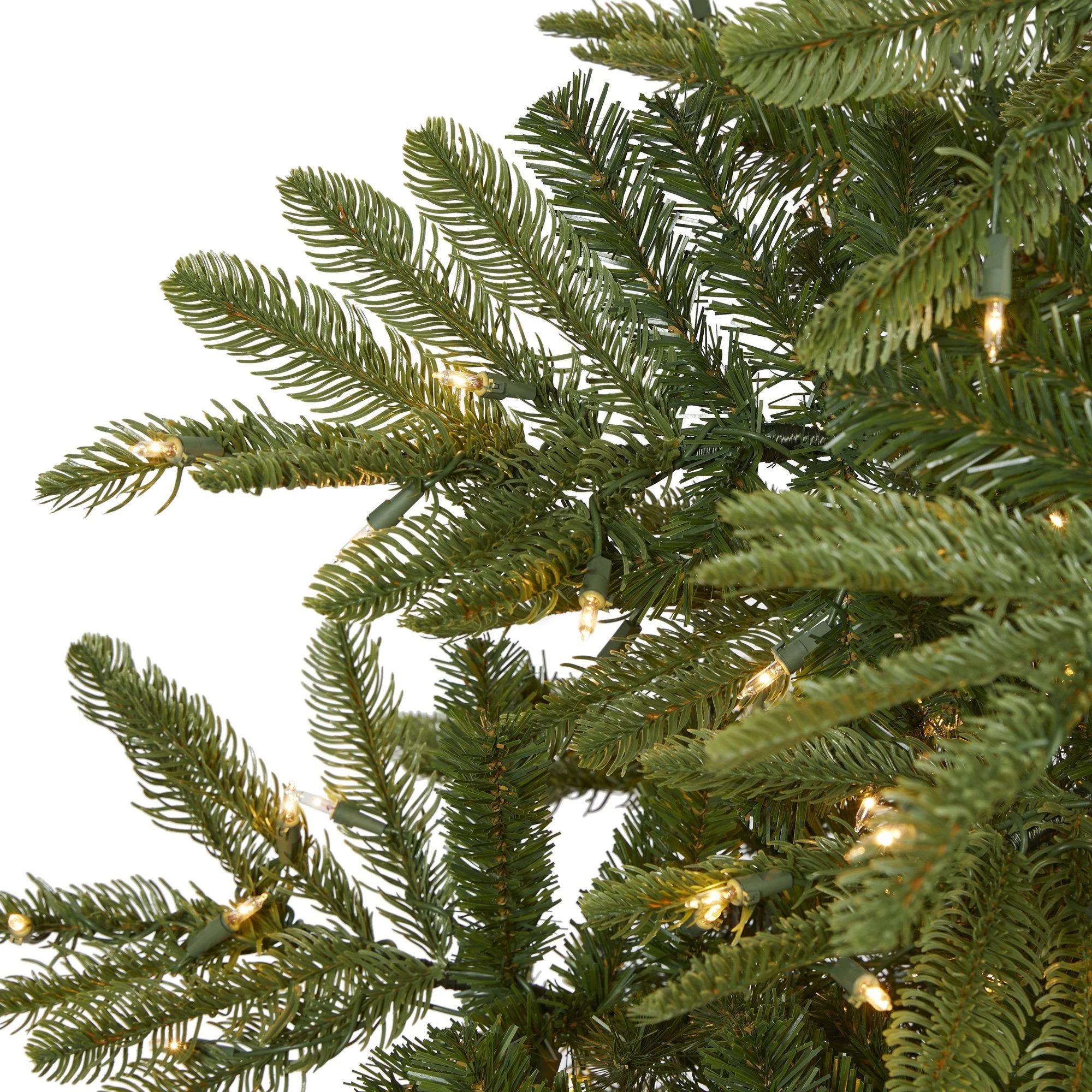7.5’ Layered Washington Spruce Artificial Christmas Tree with 550 Clear LED Lights and 1325 Bendable Branches - Image 3