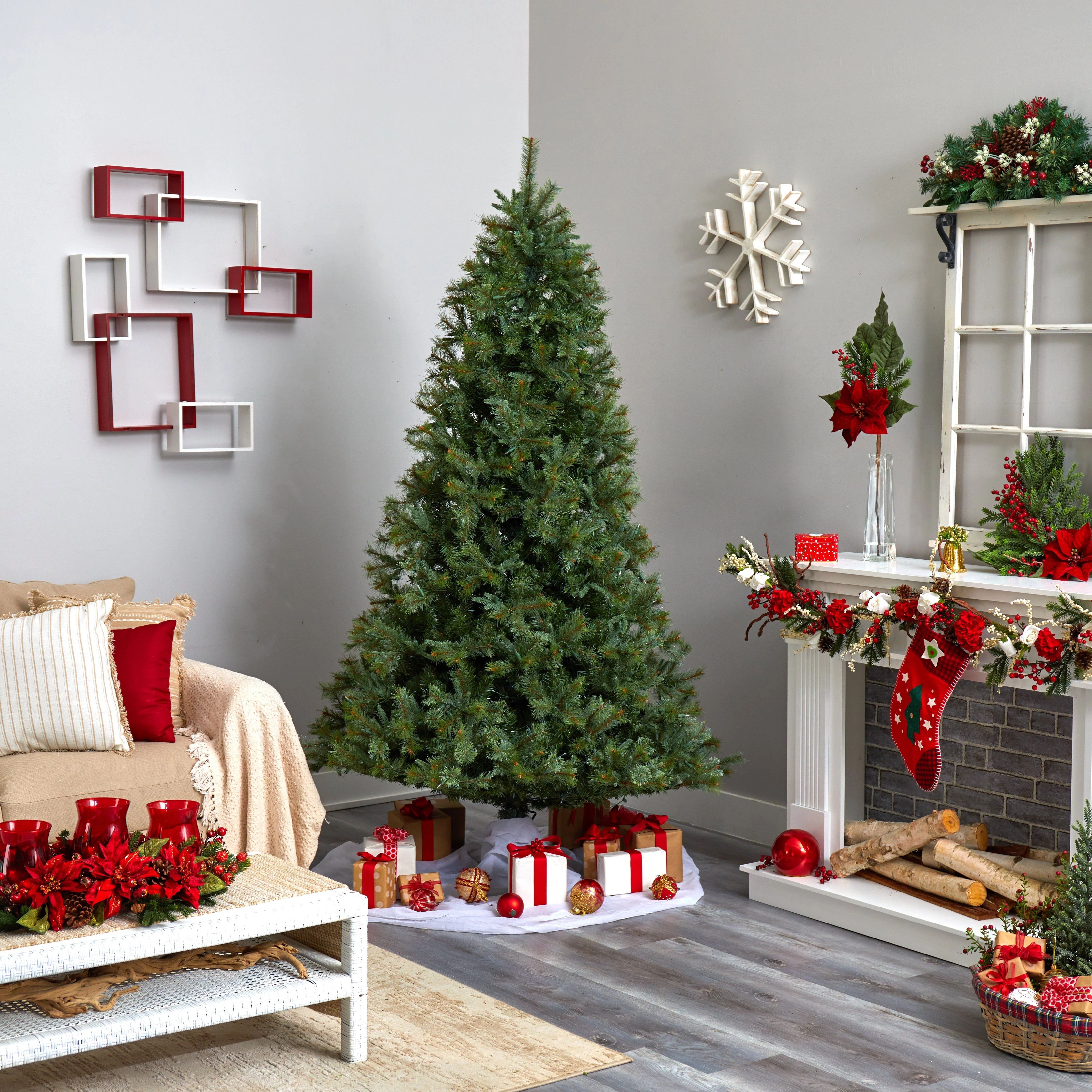 7.5' Majestic Multi-Pine Christmas Tree w/Clear Lights - Image 5