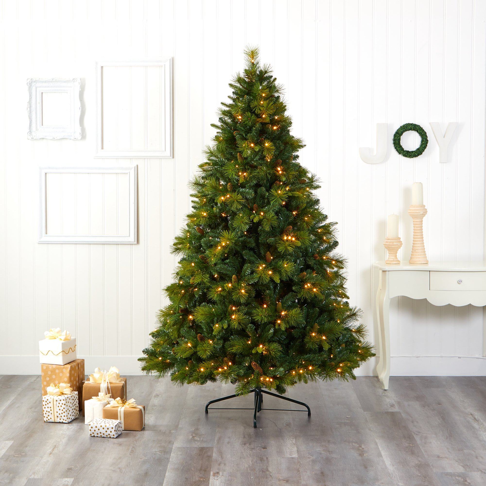 7.5’ North Carolina Mixed Pine Artificial Christmas Tree with 470 Warm White LED Lights, 1895 Bendable Branches and Pinecones - Image 5