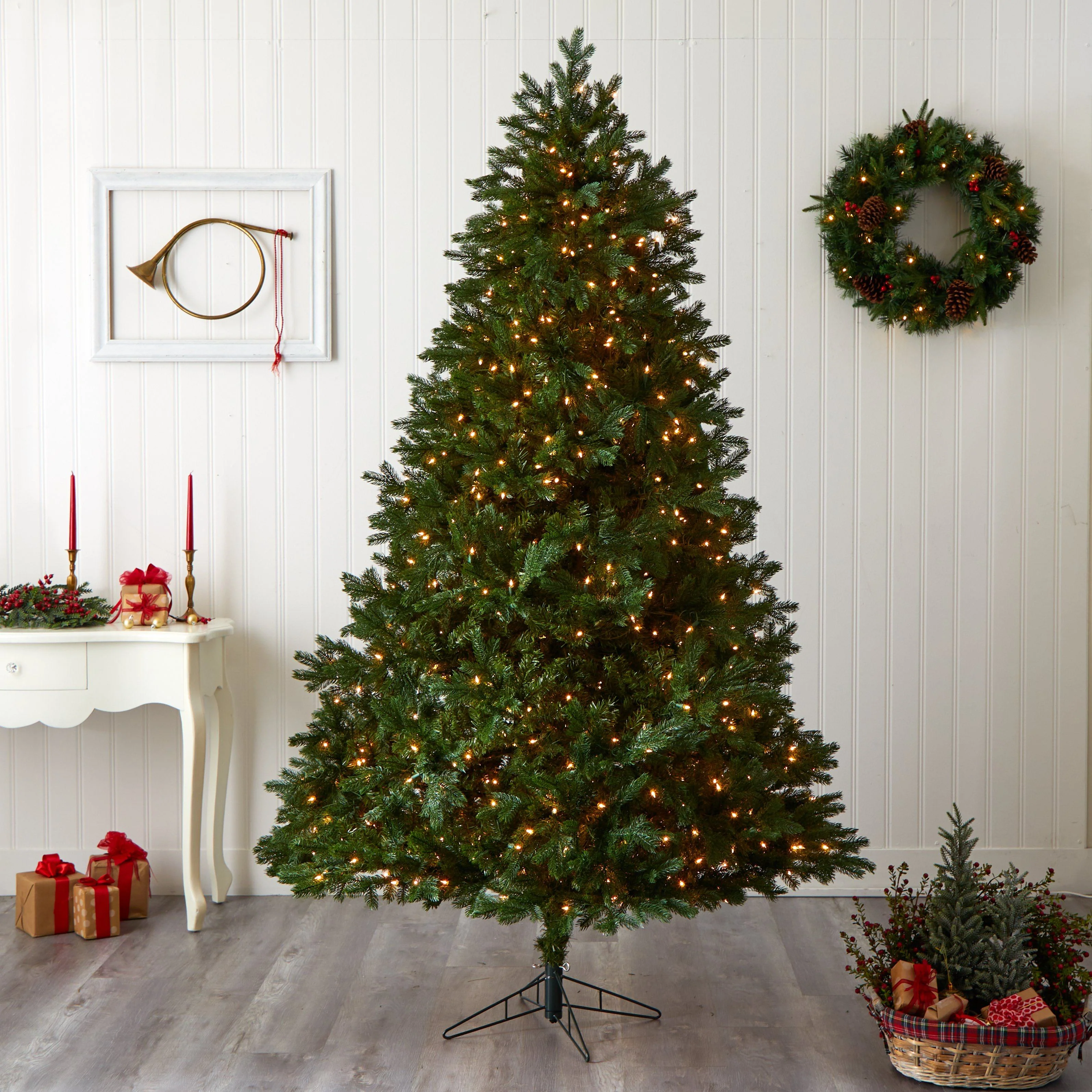 7.5’ Royal Grand Christmas Tree w/Clear Lights - Image 6