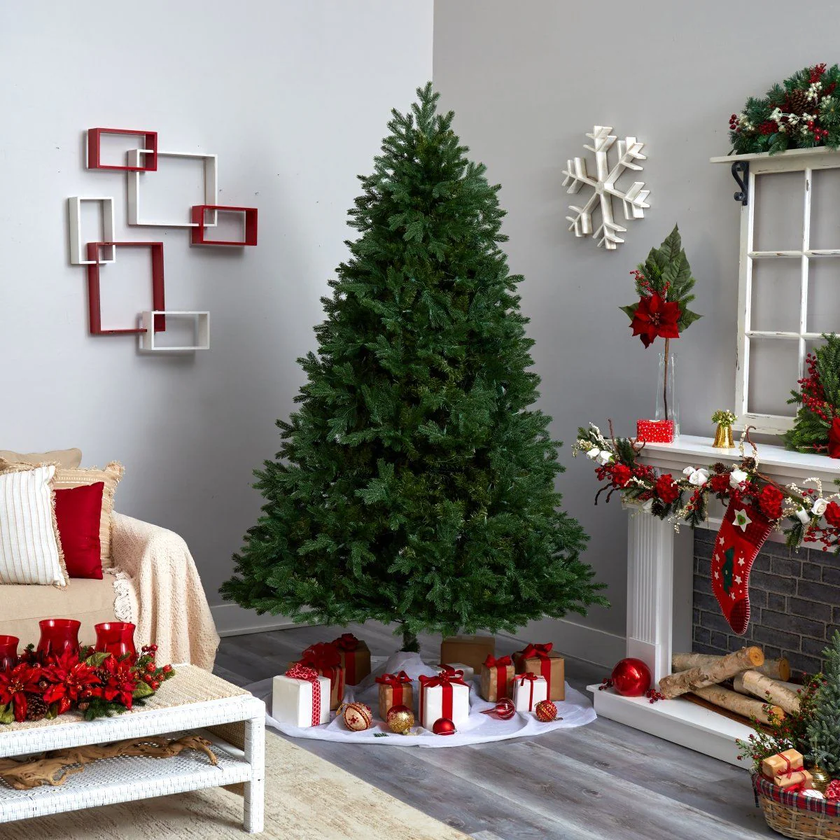 7.5’ Royal Grand Christmas Tree w/Clear Lights - Image 7