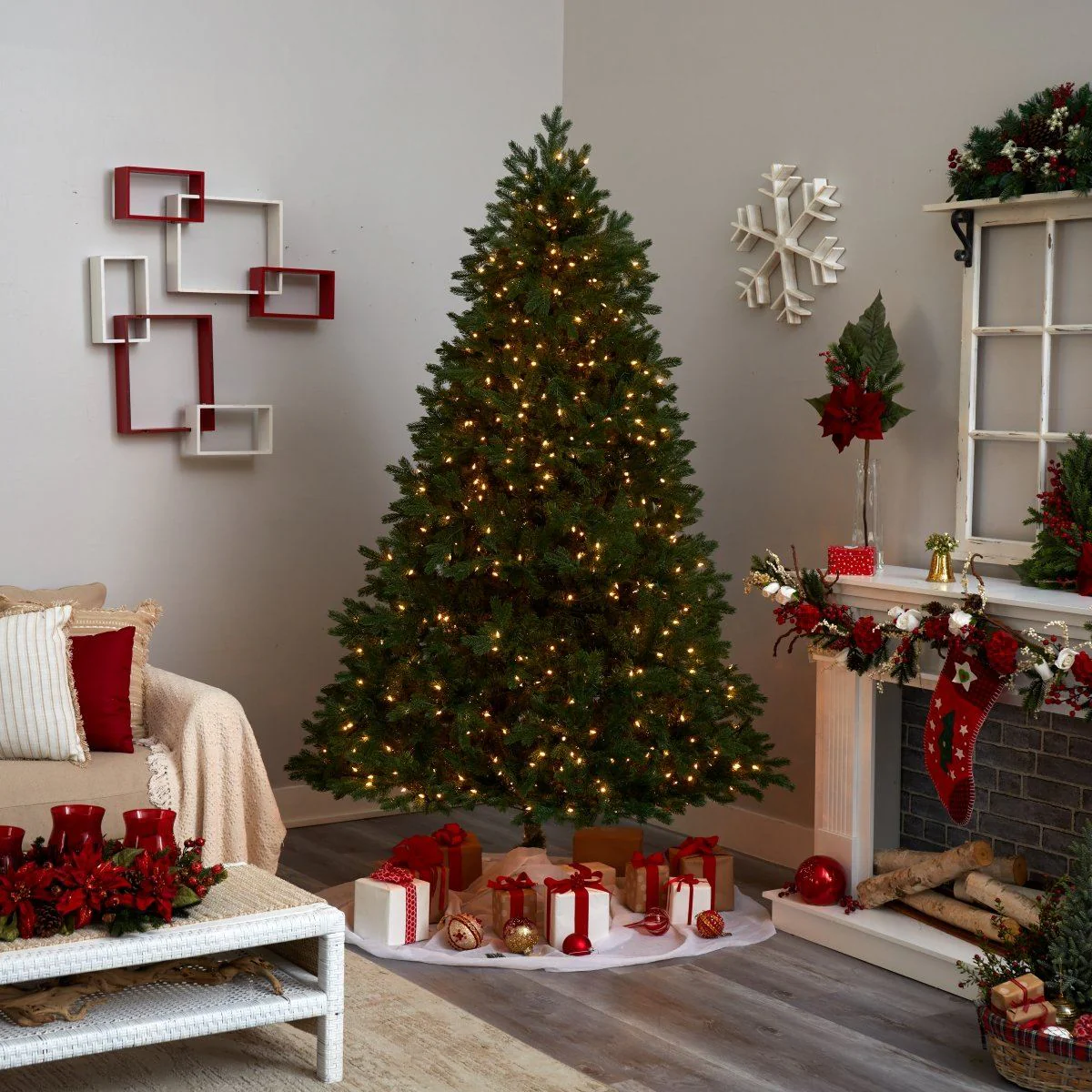 7.5’ Royal Grand Christmas Tree w/Clear Lights - Image 8