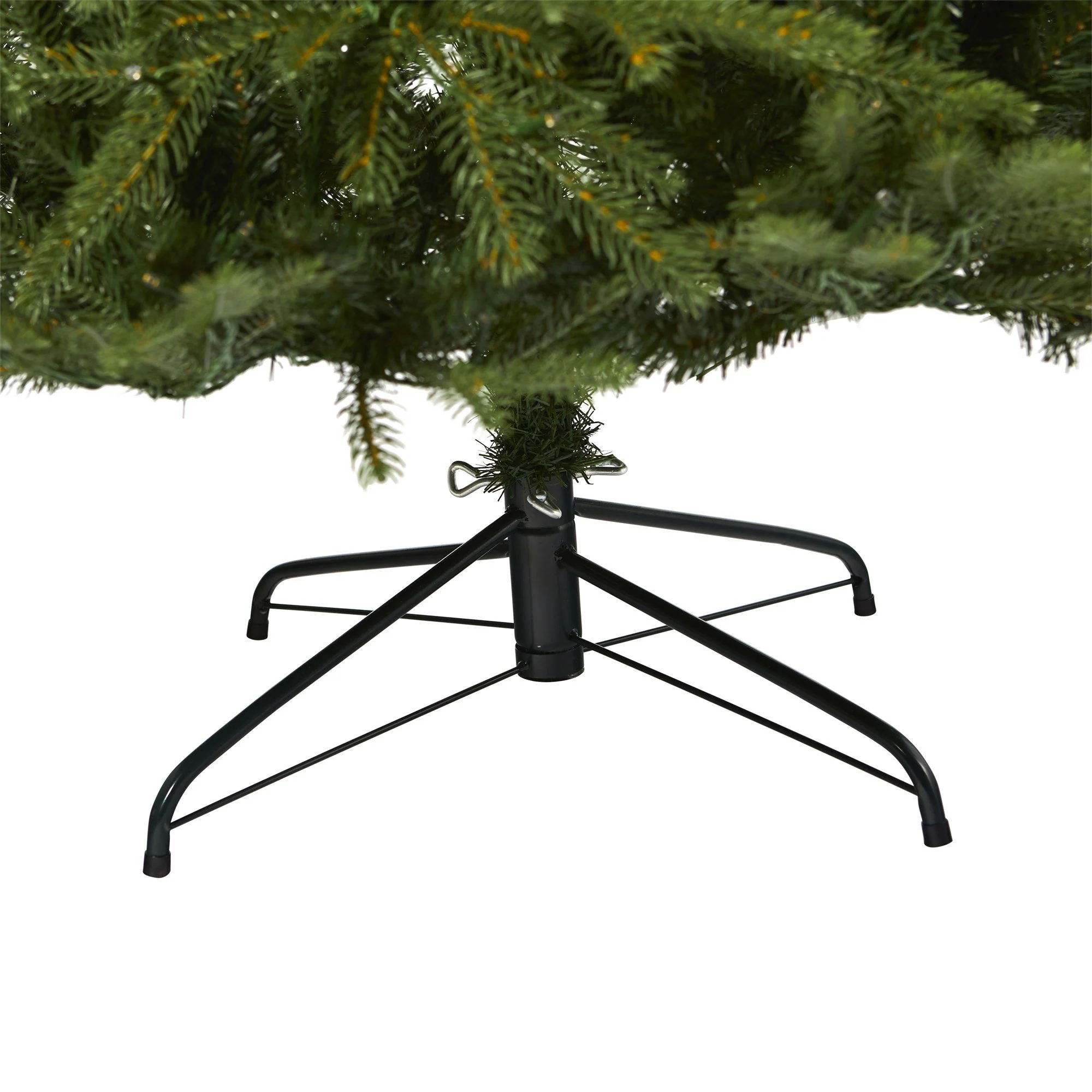 7.5’ Vancouver Fir “Natural Look” Artificial Christmas Tree with 600 Clear LED Lights and 2942 Bendable Branches - Image 6