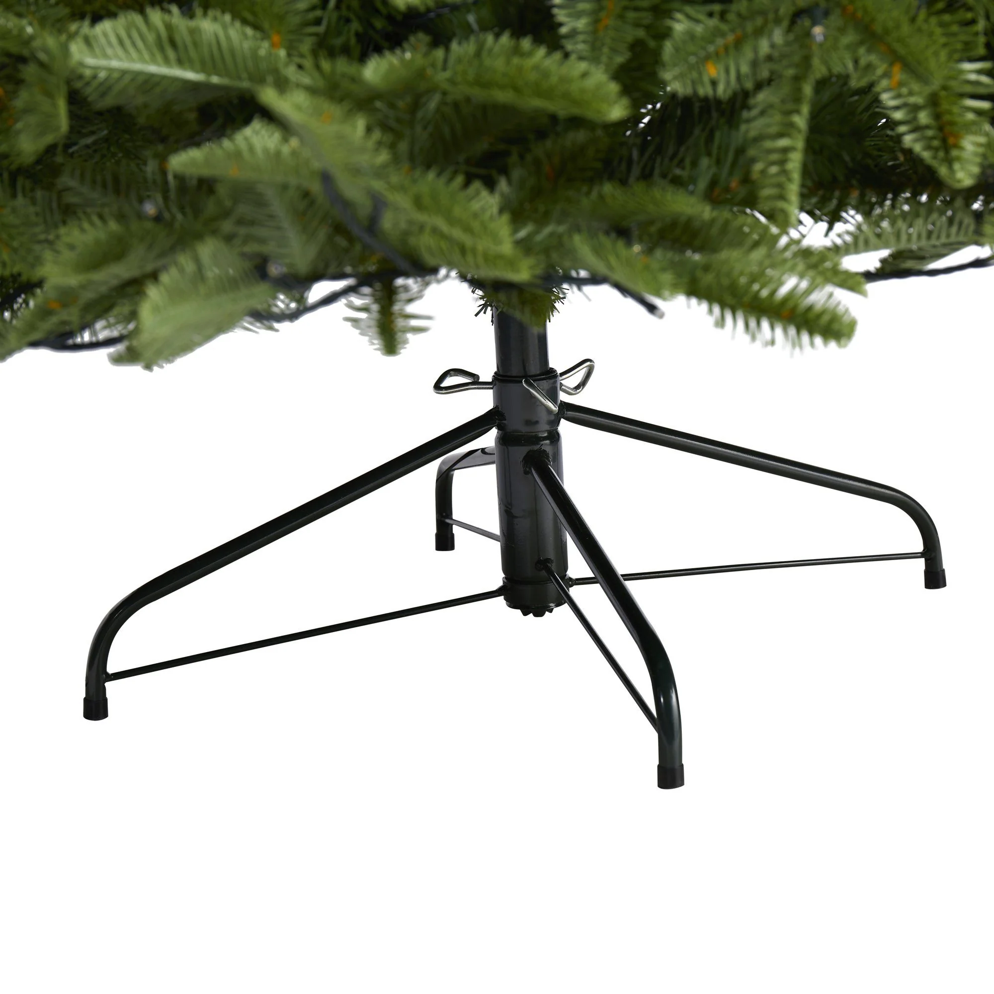7.5’ Wyoming Fir Artificial Christmas Tree with 500 Clear LED Lights and 1580 Bendable Branches - Image 6
