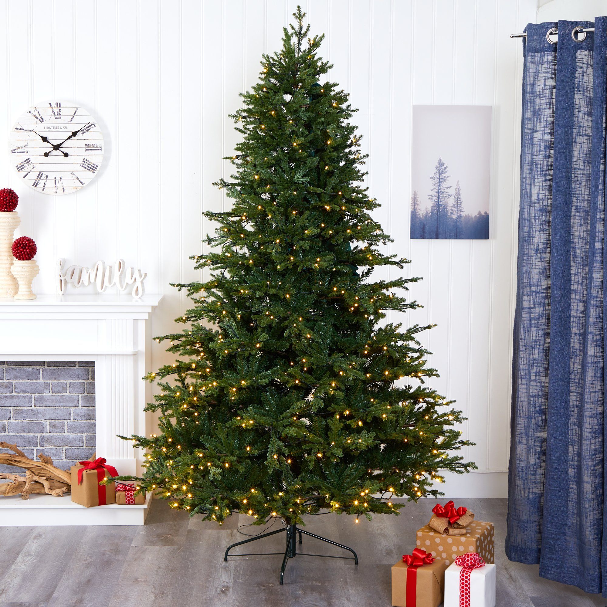 7.5’ Wyoming Spruce Artificial Christmas Tree with 650 Clear LED Lights and 1701 Bendable Branches - Image 7