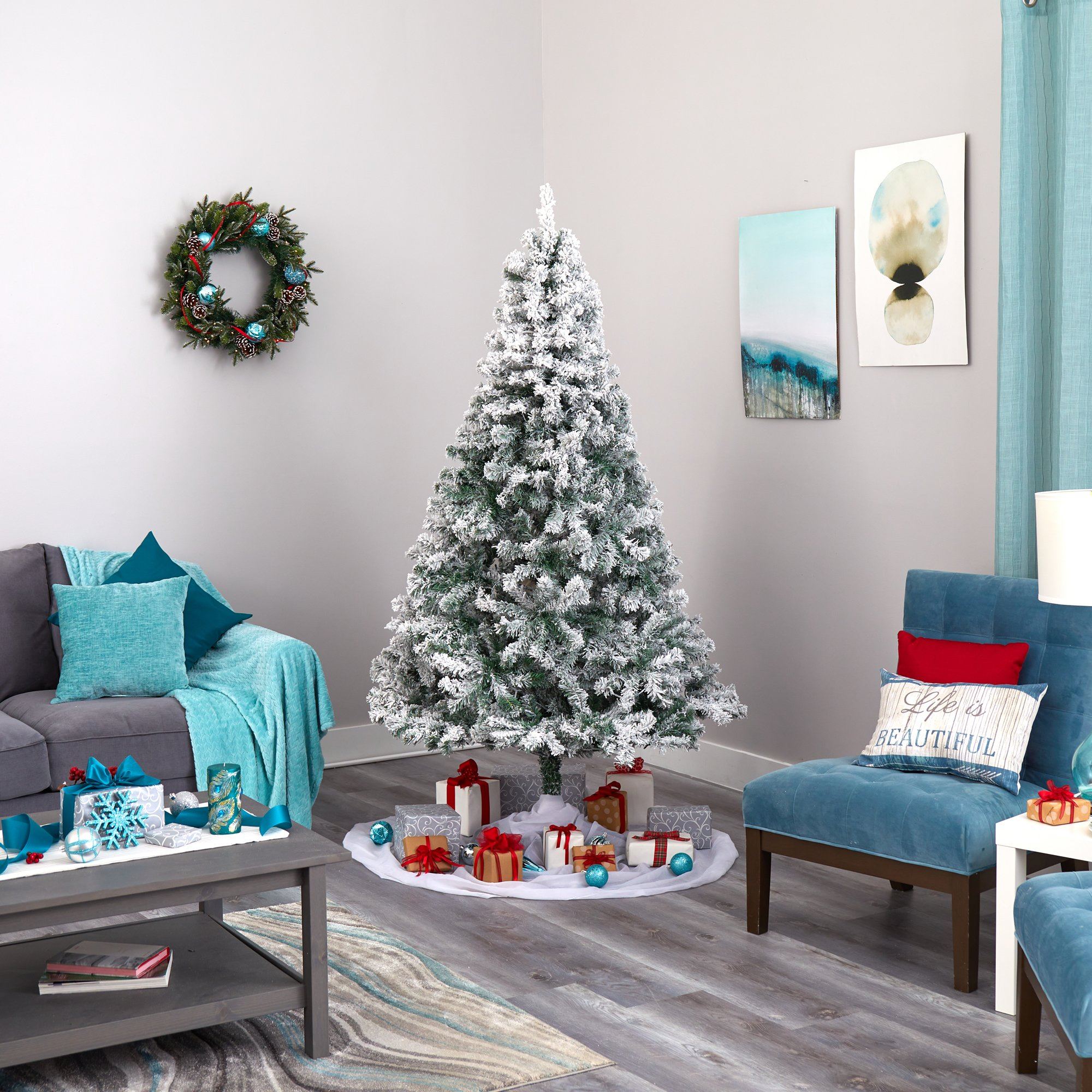 7' Flocked Rock Springs Spruce Artificial Christmas Tree with 800 Bendable Branches - Image 6