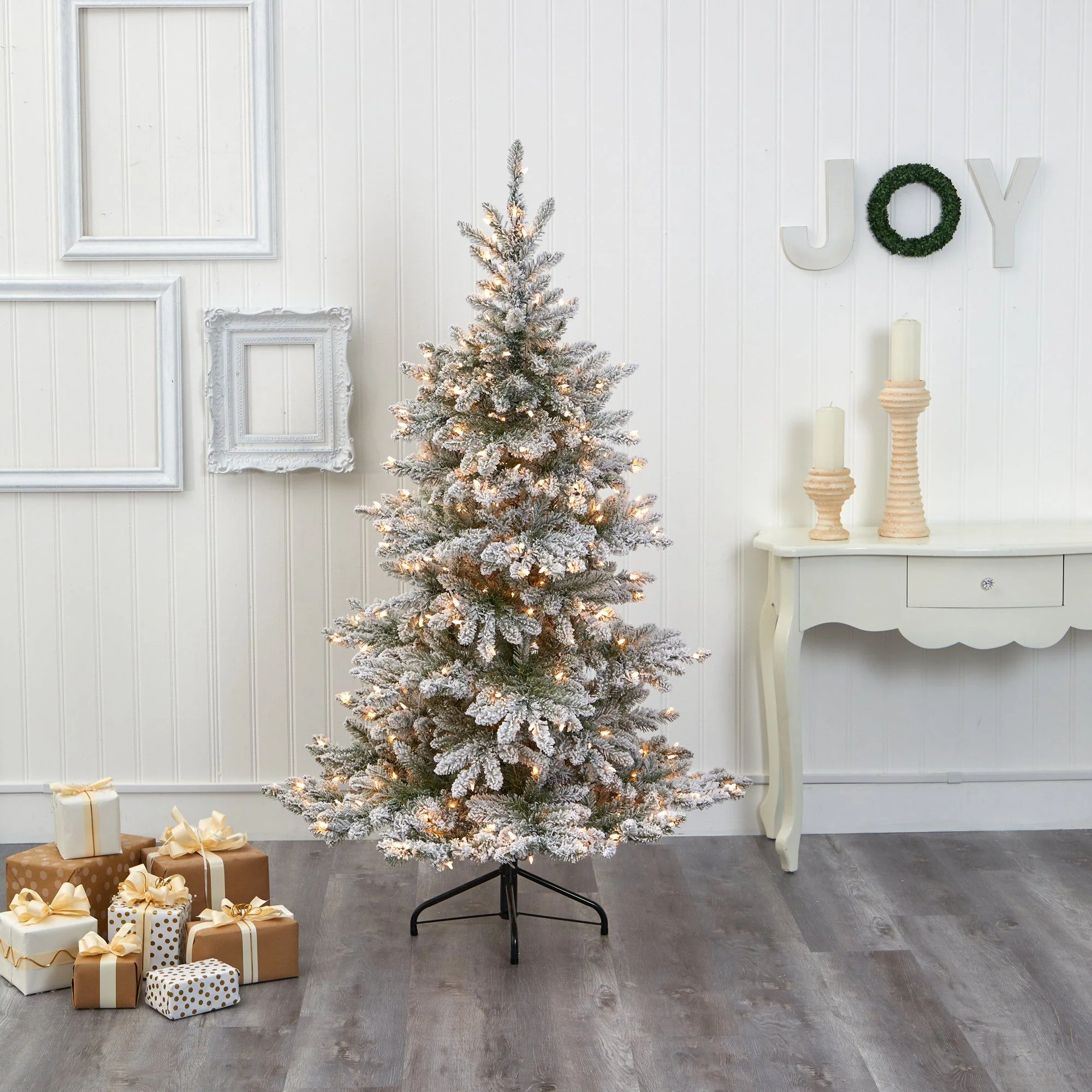 7’ Flocked West Virginia Spruce Artificial Christmas Tree with 400 Clear Lights and 1468 Bendable Branches - Image 5