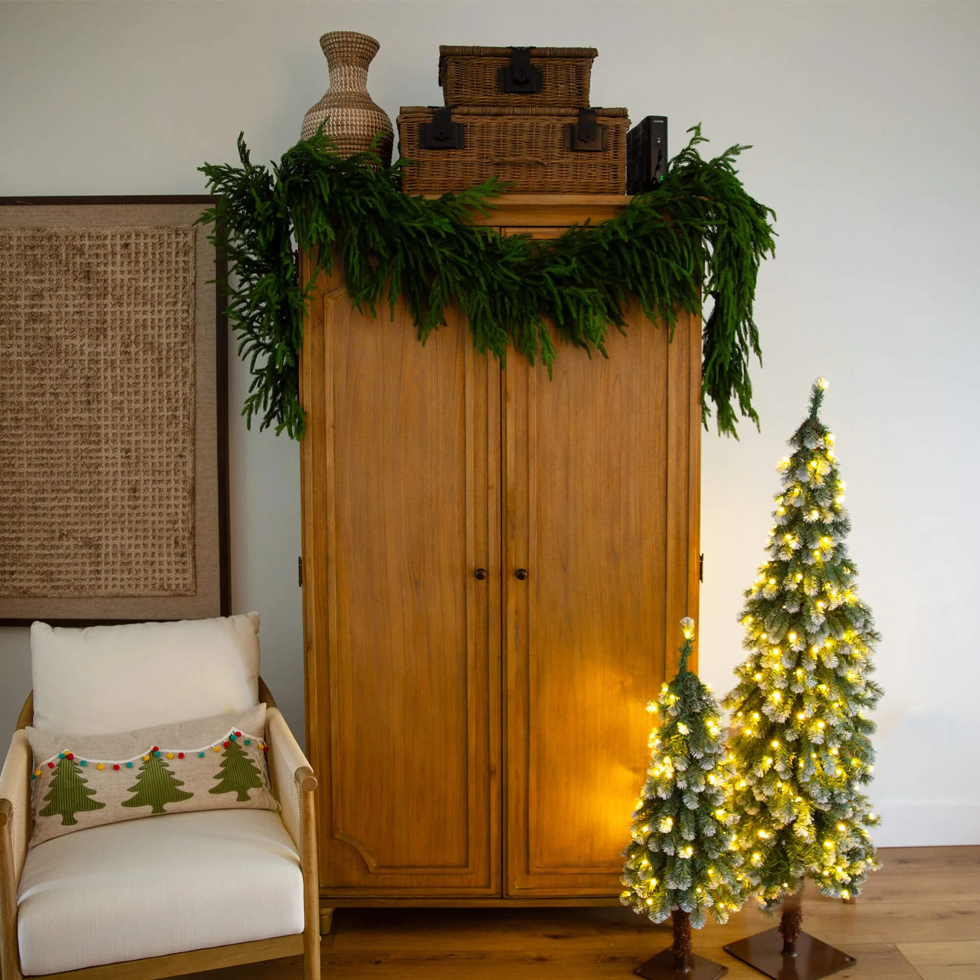 8' Artificial Real Touch Norfolk Island Pine Garland with Natural Look - Image 3