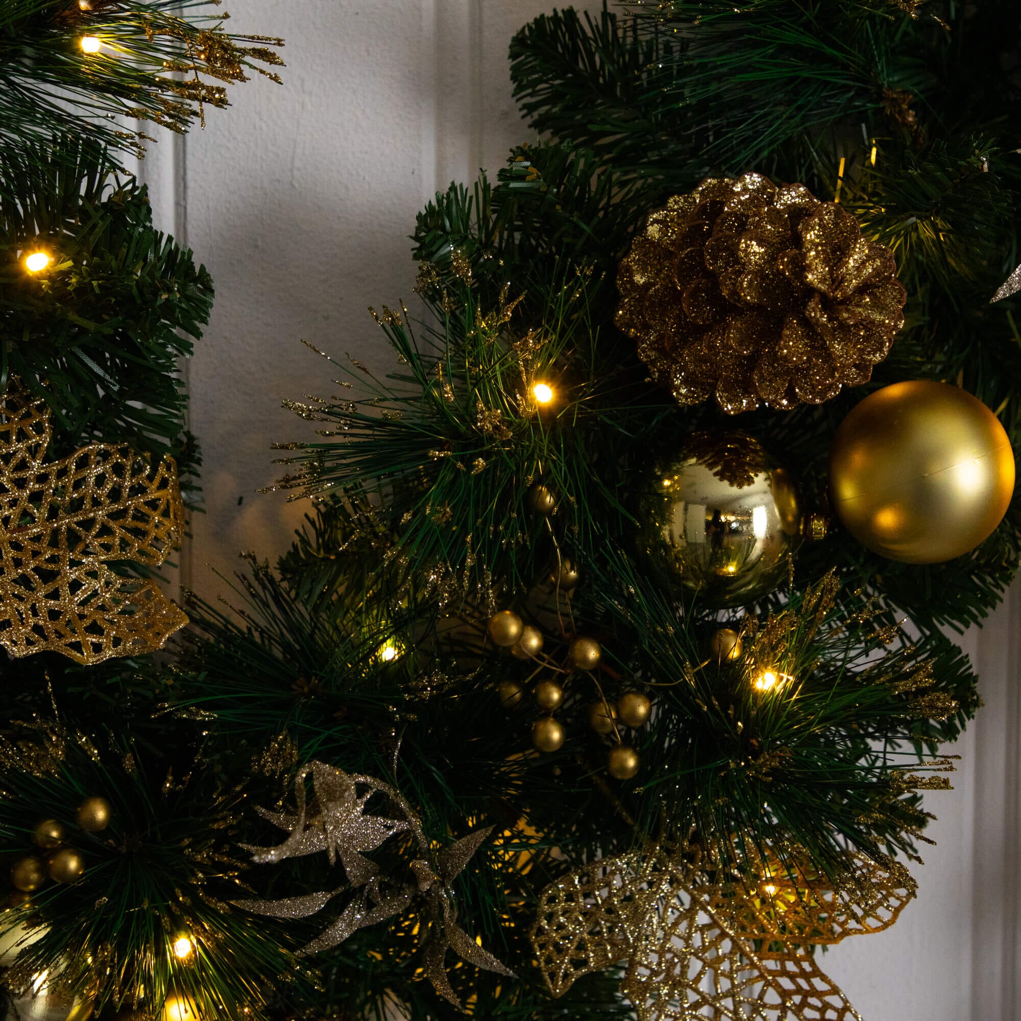 9' Pre-Lit Artificial Golden Frosted Christmas Garland with 50 Warm White LED Lights Pinecones, Berries and Ornaments - Image 5