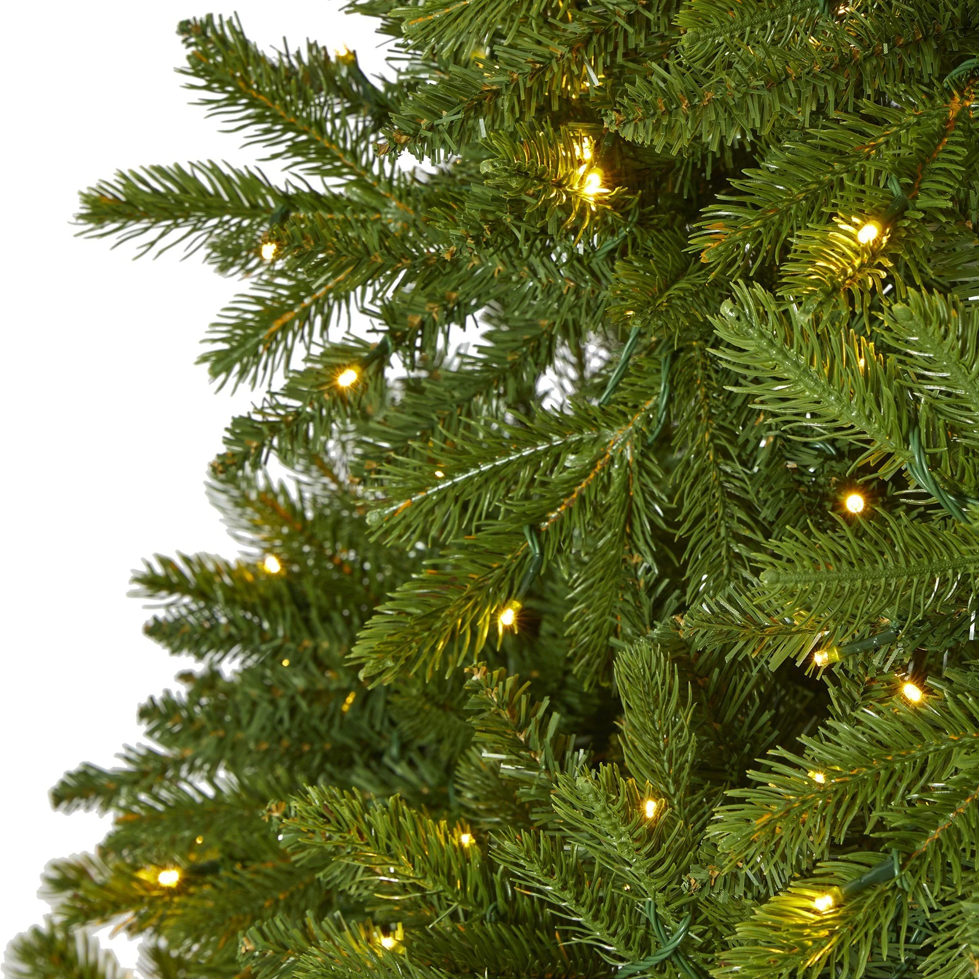 9’ Sierra Spruce “Natural Look” Artificial Christmas Tree with 1000 Clear LED Lights and 4443 Tips - Image 3