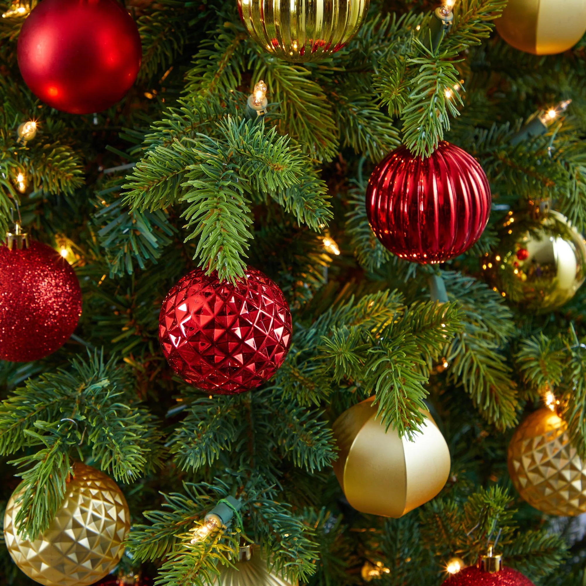 Holiday Shatterproof, 101 Count Christmas Tree Ornament Set, 60mm with Re-Useable Tube - Image 11