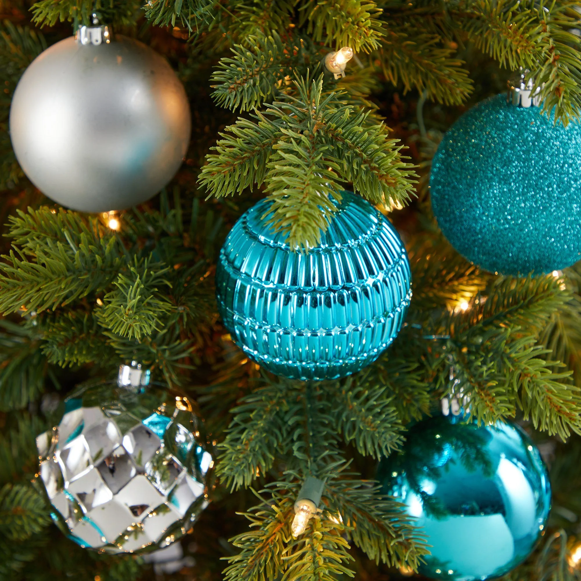 Holiday Shatterproof, 40 Count Christmas Tree Ornament Box Set, 80mm with Re-Useable Box - Image 7
