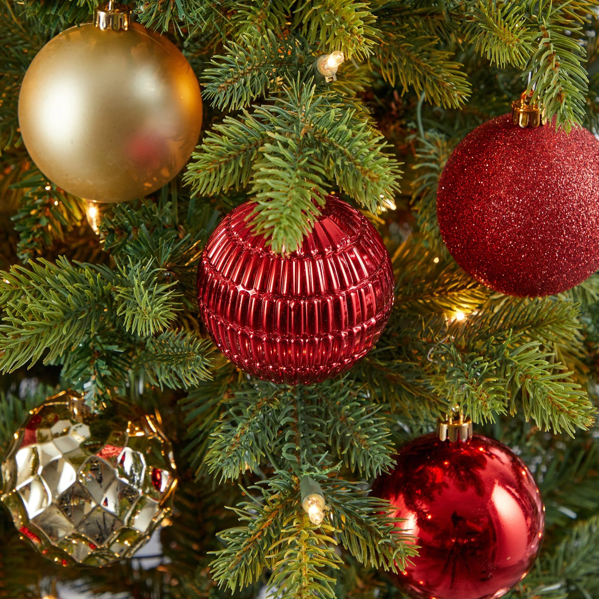 Holiday Shatterproof, 40 Count Christmas Tree Ornament Box Set, 80mm with Re-Useable Box - Image 9