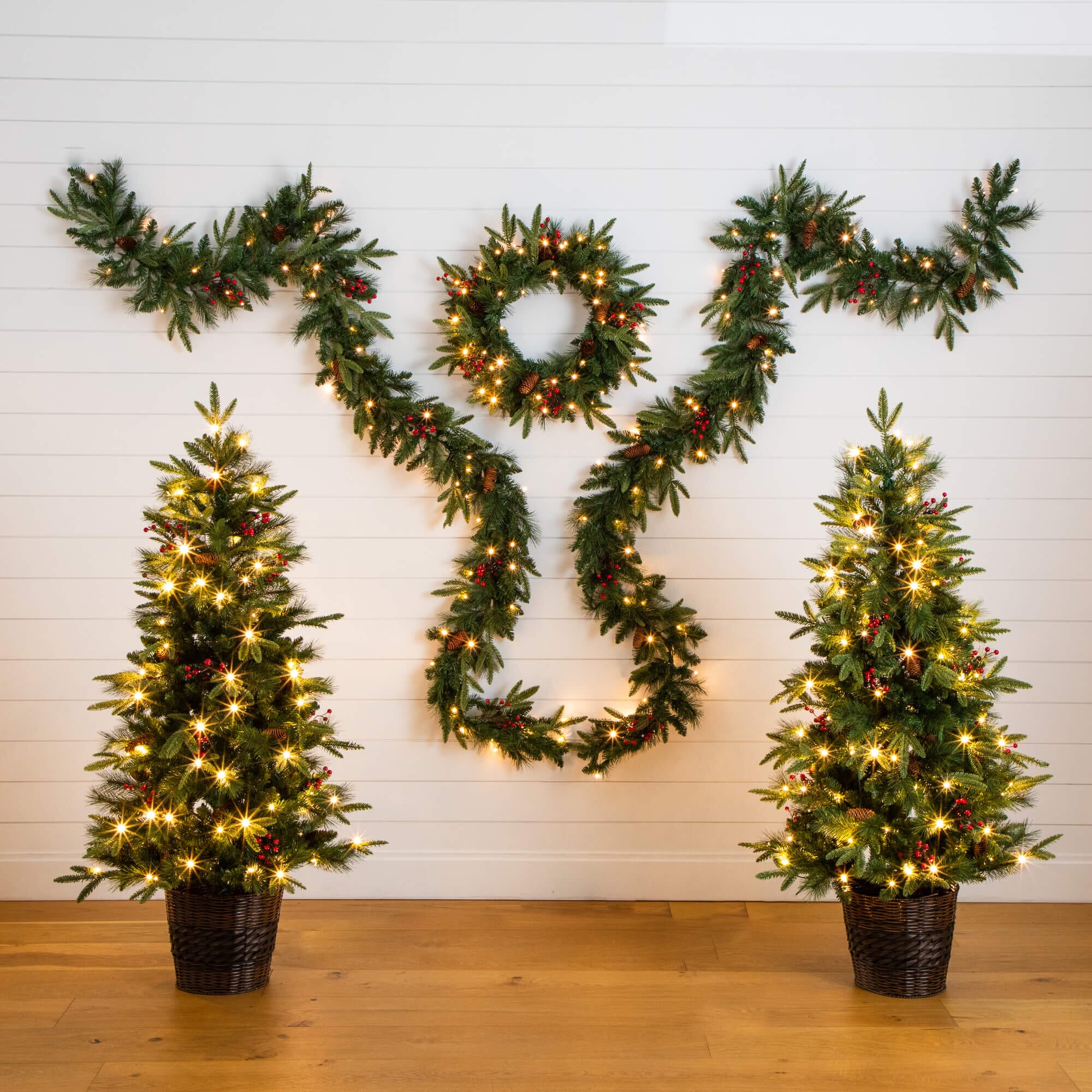 Pre-Lit Artificial Christmas Holiday 5 Piece Bundle with Pinecones & Berries- Set of 2 5' Christmas Trees, 24-in Wreath and set of 2 9-ft Garlands - Image 3